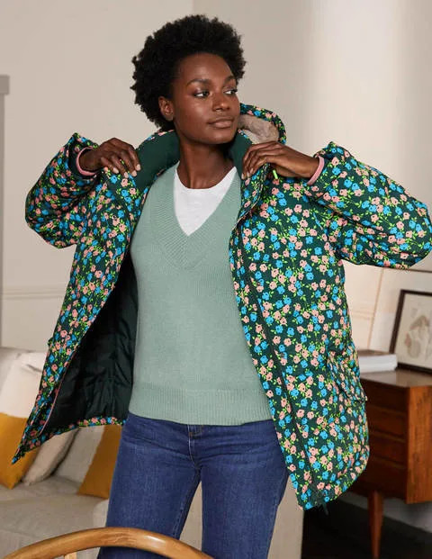 Brecon Puffer Coat - Midnight Garden Abstract Sprig | Boden US | Boden (US)