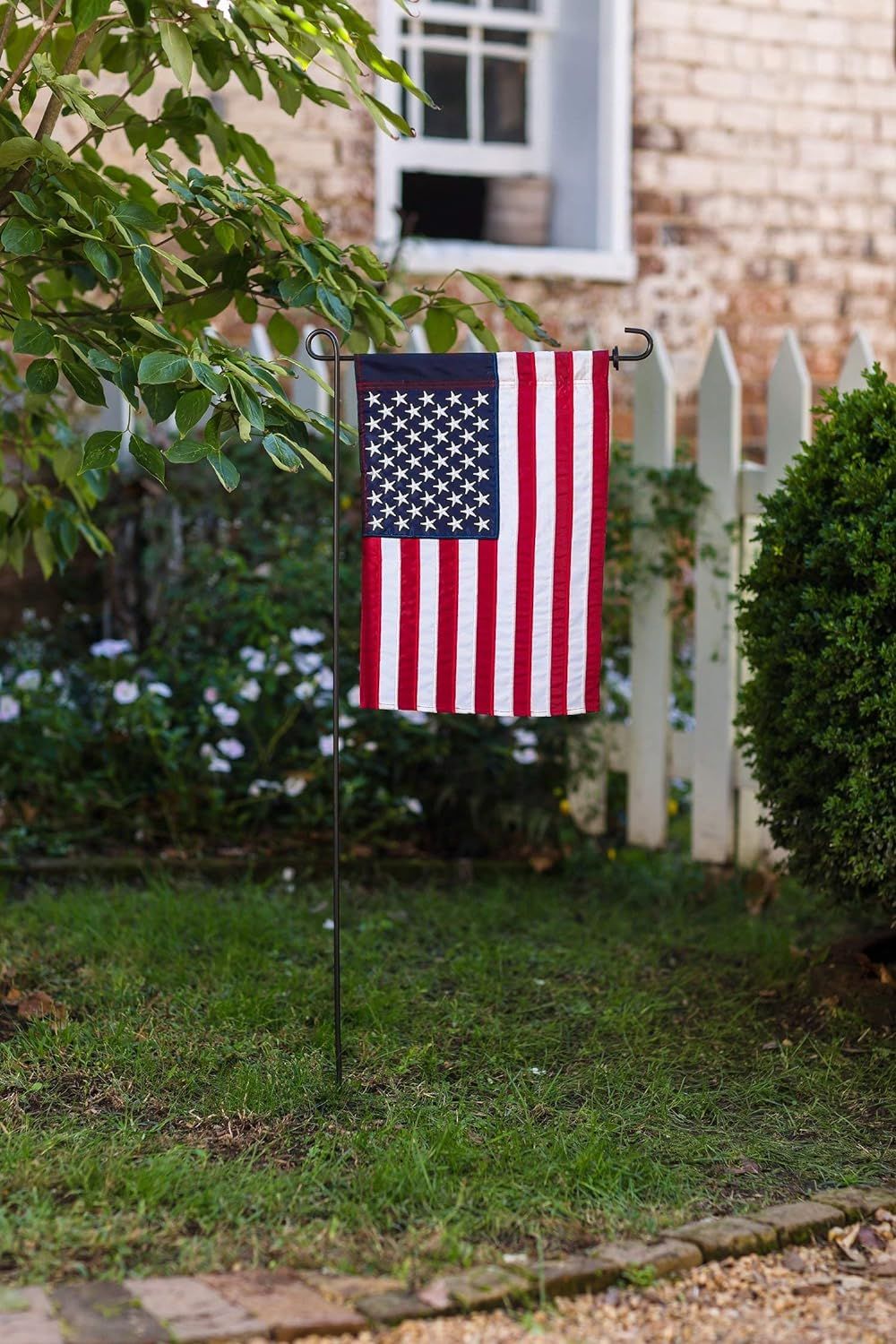 Evergreen Flag American Flag Garden Size Applique Flag - 12.5 x 18 Inches Outdoor Patriotic Ameri... | Amazon (US)