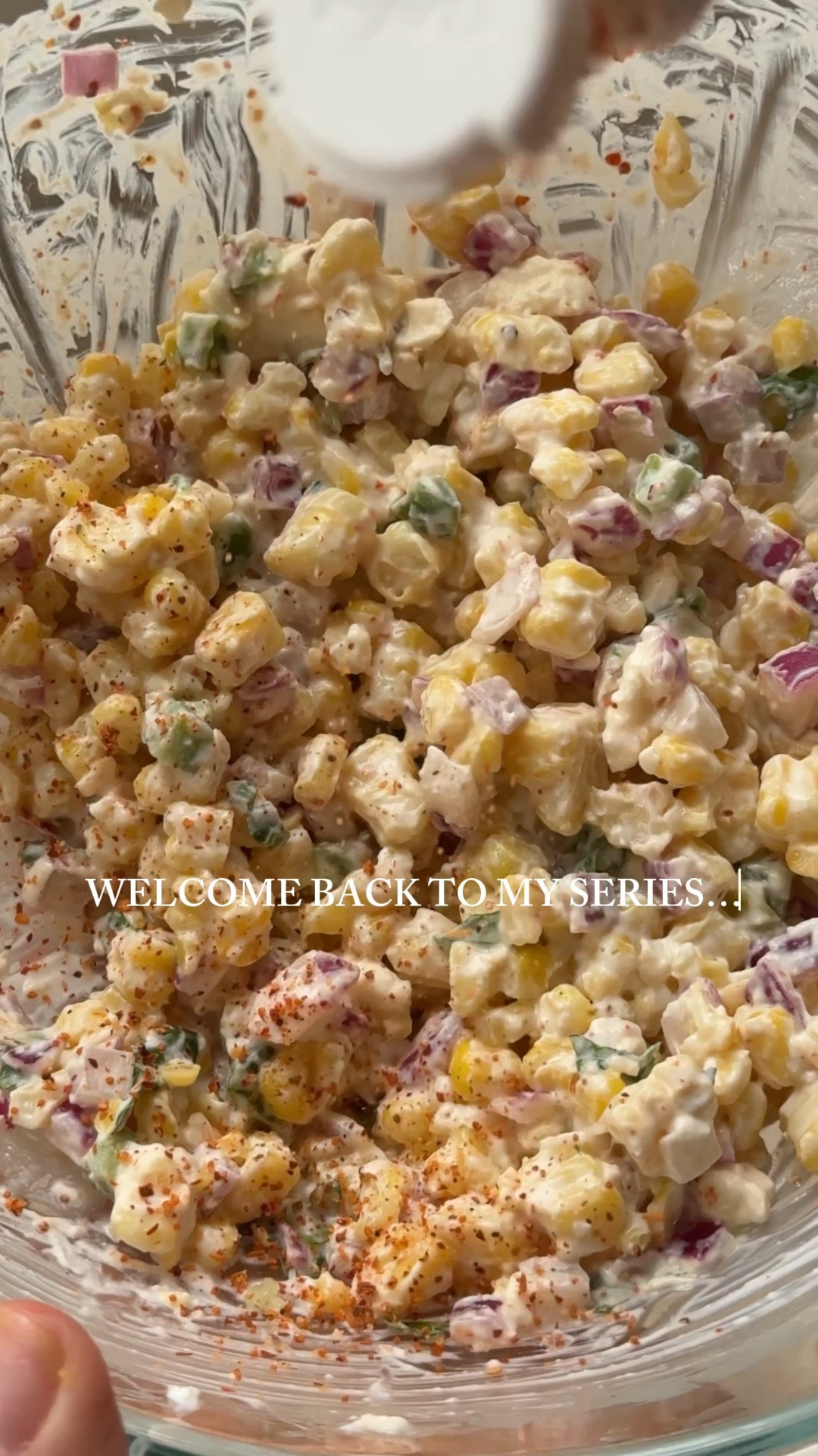 FOODIE WITH A BOOTY; Elote ❤️‍🔥💃🏽 
INGREDIENTS:
2 boiled corn on the cob diced  
diced red onion to liking (i do about 1/4 cup)
diced jalapeno to liking (i do one full jalapeno)
diced cilantro to liking
1/4 cup feta cheese 
1/3 cup non fat greek yogurt 
tajin 
lime for taste



#LTKHome #LTKfoodie #LTKSeasonal