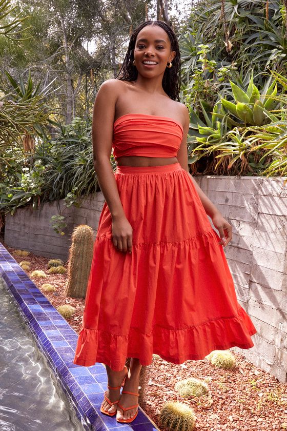 Daytime Perfection Red Cotton Tiered Midi Skirt | Lulus