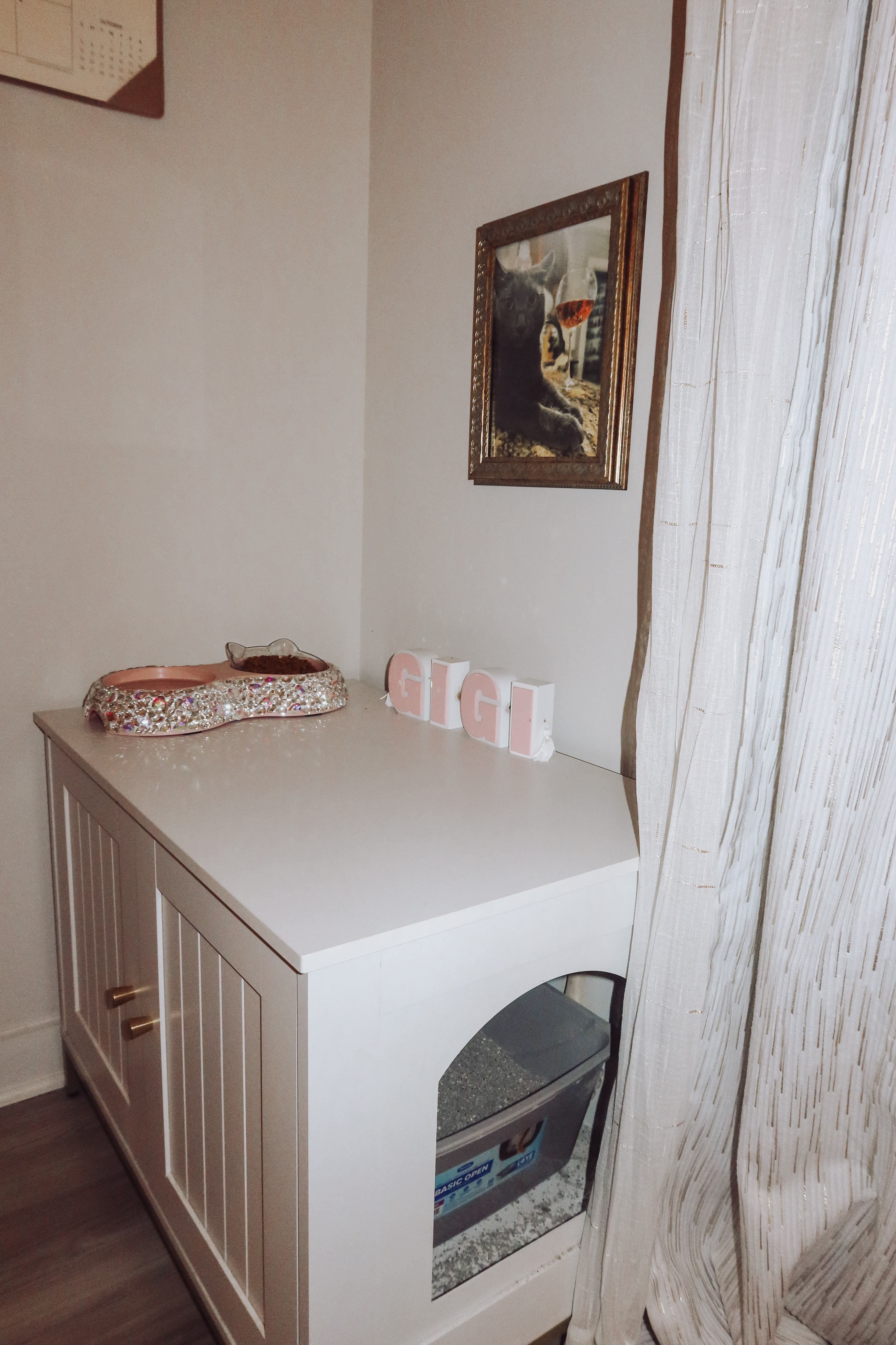 Home decor! Sharing our sweet Gigi's pet station- how cute is this litter box station? Perfect for covering the mess. 

 #LTKHome #LTKStyleTip #LTKPets