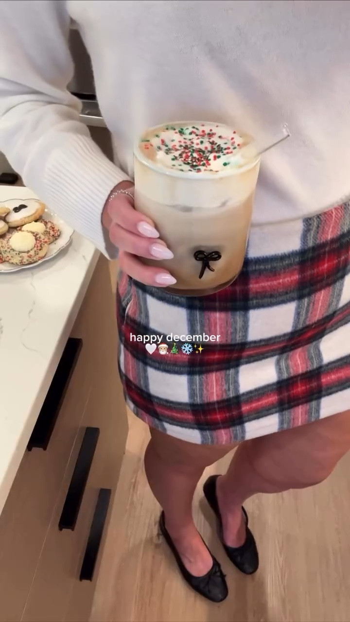 my favorite time of year!!🤍🎅🏼🎄✨