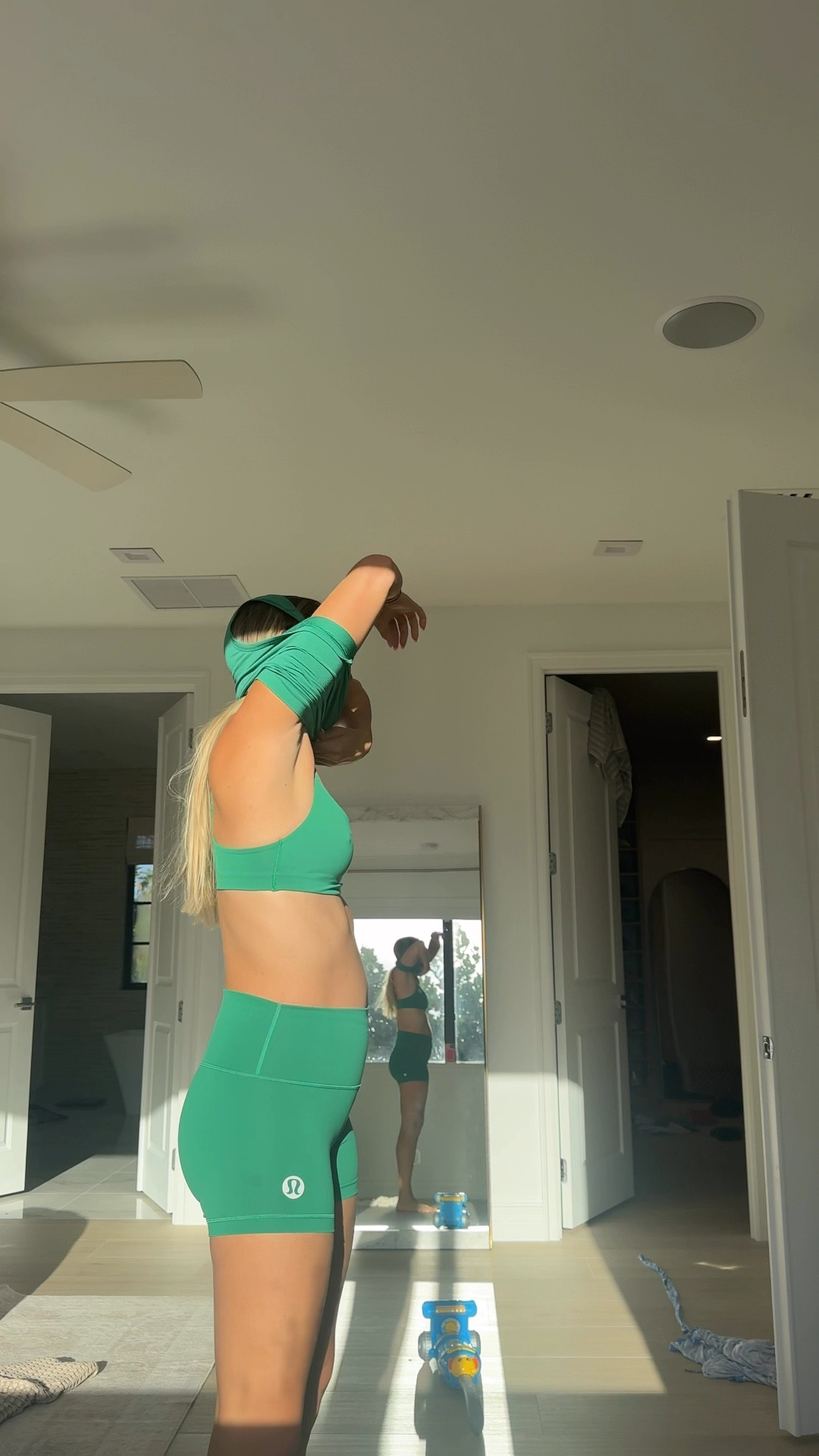 obsessed with this raceway green from lululemon! and it’s on sale right now 

#LTKSaleAlert #LTKActive #LTKFindsUnder100