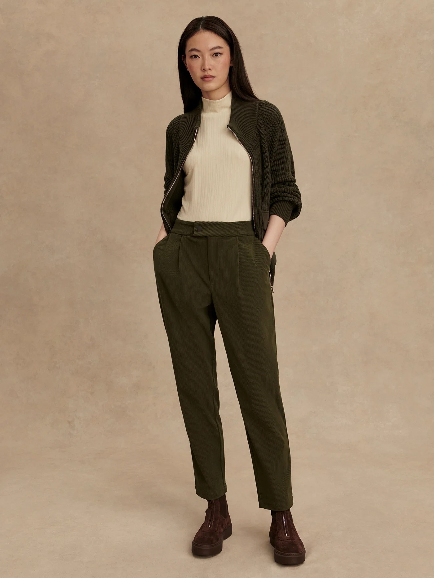 Nell Reg Tapered Leg Pant 27" | Varley US