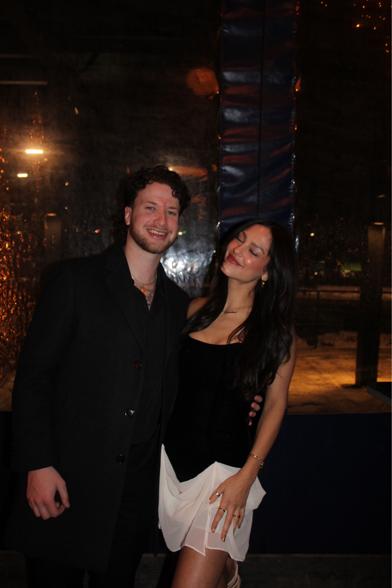 Ok I’m SO sad I can’t link ASOS on here but dress is from ASOS called the ‘structured velvet mini dress’ I linked a similar dresses from Amazon 

#LTKBeauty #LTKSeasonal #LTKGiftGuide