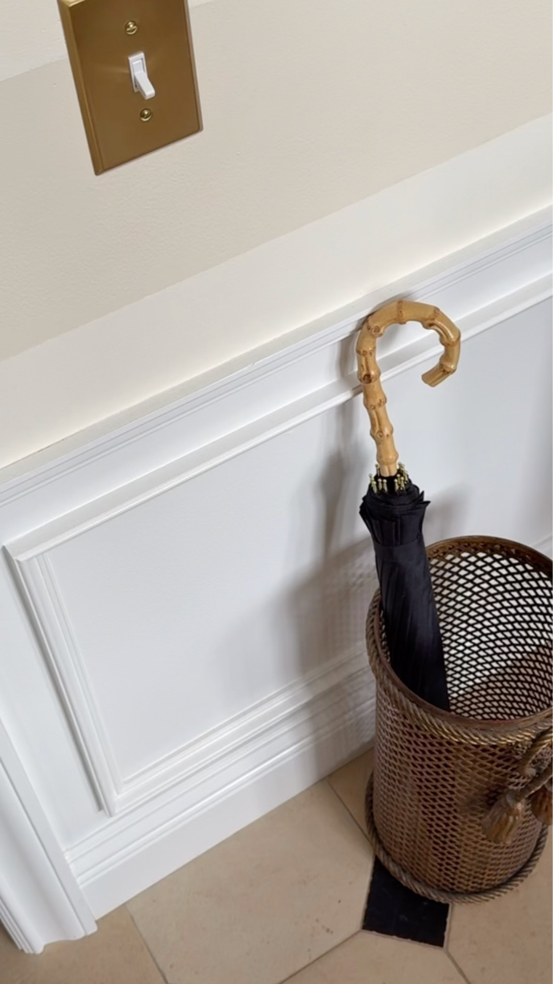 For spring... I love styling umbrellas at the entry!


#LTKHome #LTKSeasonal