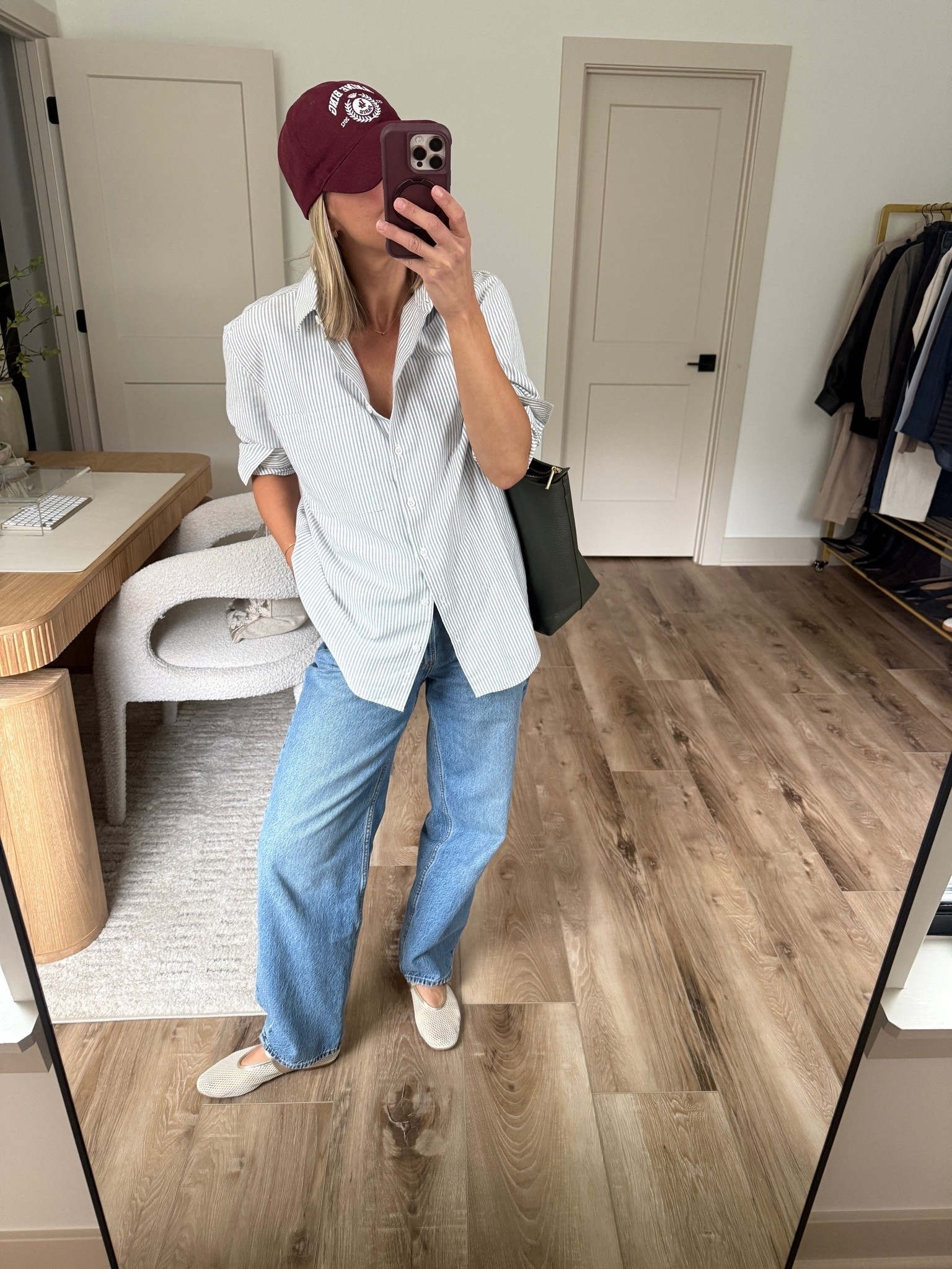 Wearing 26/reg jeans, medium button-up shirt (sized up), flats tts

#LTKOver40 #LTKSeasonal #LTKootd
