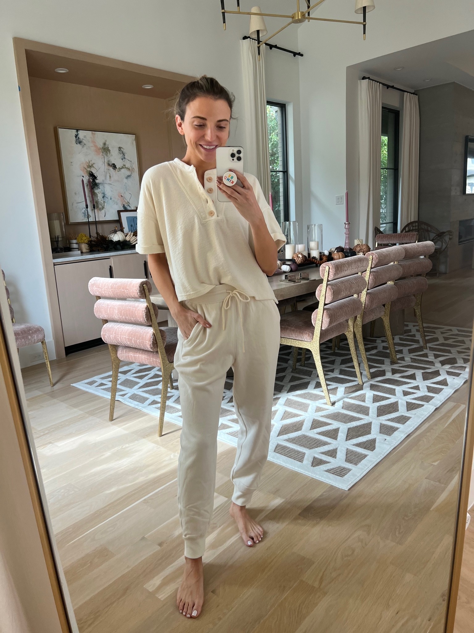 Target deal days!! Cutest loungewear all 40% off in store and online 👏🏻
Top: size small
Pants: size small


#LTKstyletip #LTKSeasonal #LTKsalealert