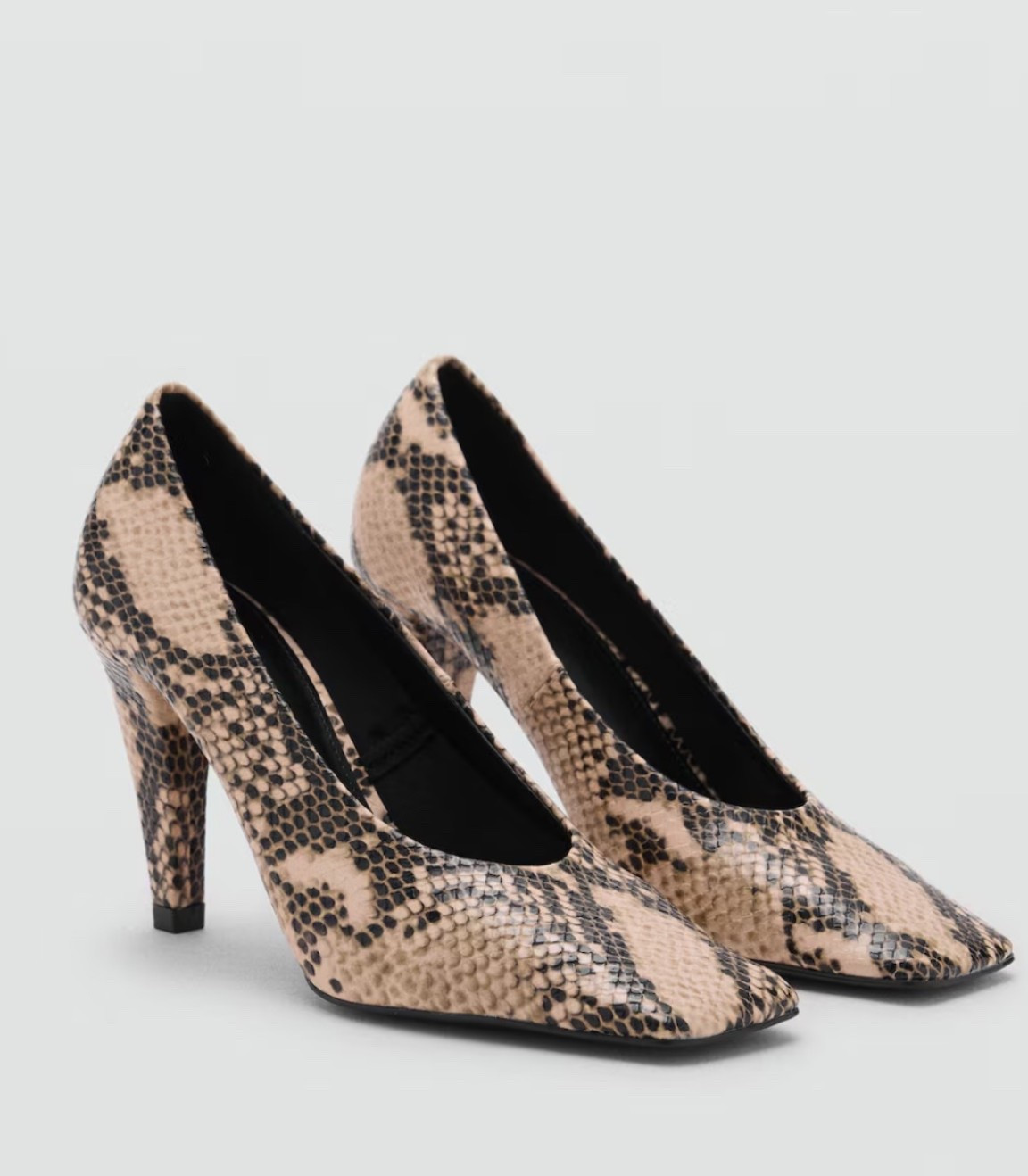 Python trend  fall 2025 

#LTKworkwear #LTKstyletip