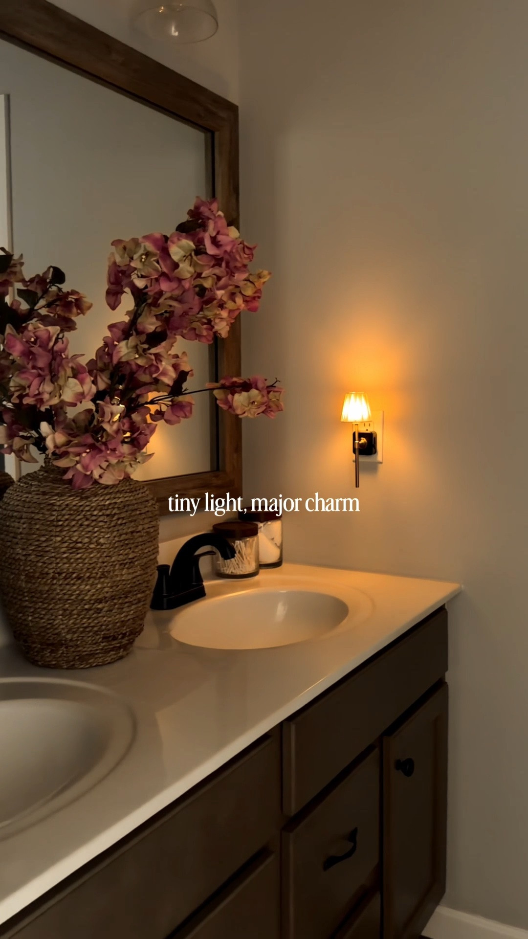 Warm glow & pretty pleats?? I’m here for it!✨

This little night light gives the most charming vibes to our guest bathroom. It’s light-sensored so it automatically comes on at dusk & it’s dimmable so you can choose your brightness. Late night leaks never looked prettier 🤭

Lighting, night light, lamp, wall sconces, bathroom styling, bathroom inspo, bedroom, hallway, entryway, Amazon finds, cozy home, neutral decor, home decor, home styling, vintage inspired, unique home finds

#LTKHome