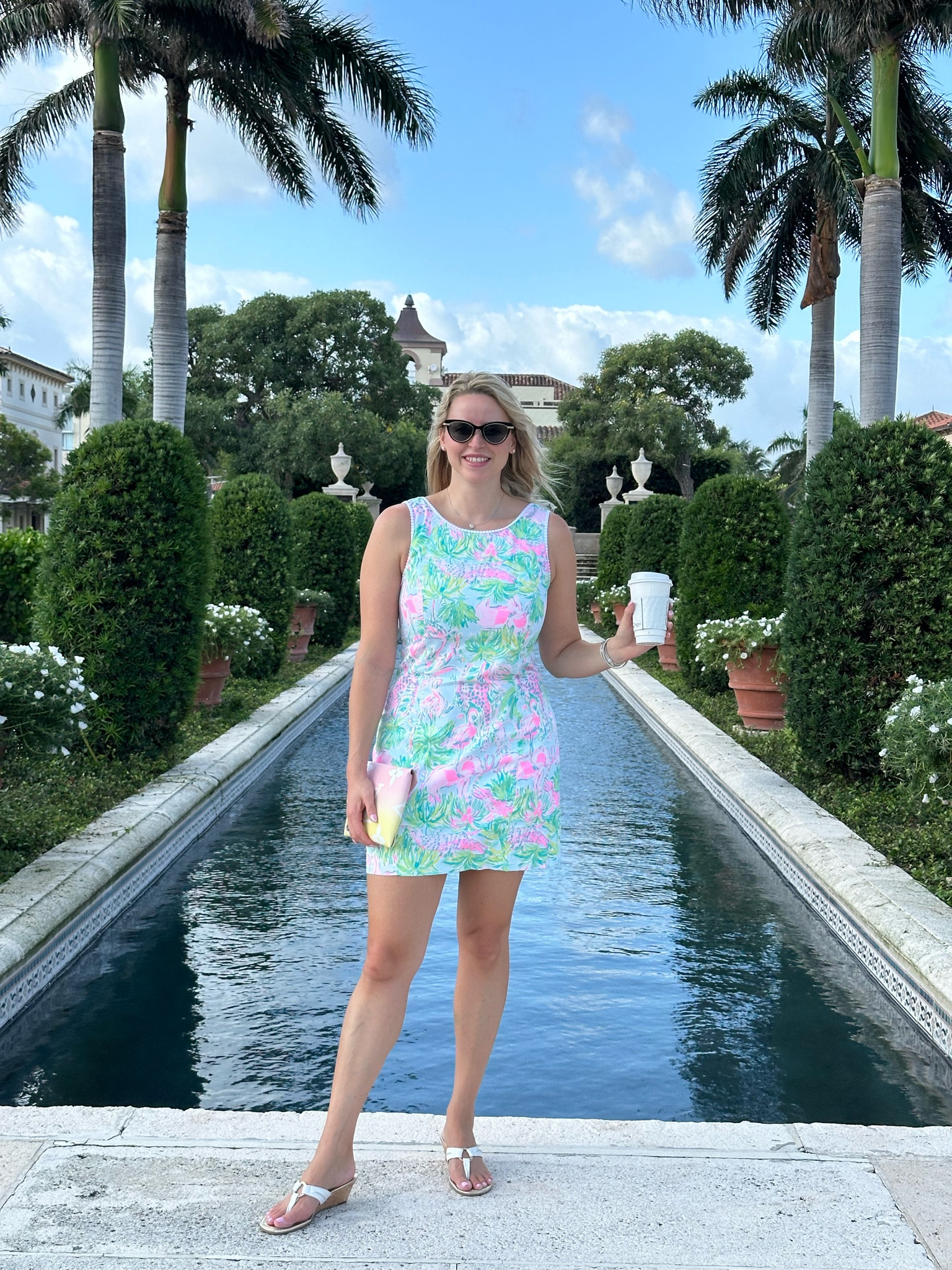 Shifting into the work week in one of my favorite @lillypulitzer shifts! Shop similar styles linked here!

#LTKStyleTip #LTKSeasonal #LTKMidsize