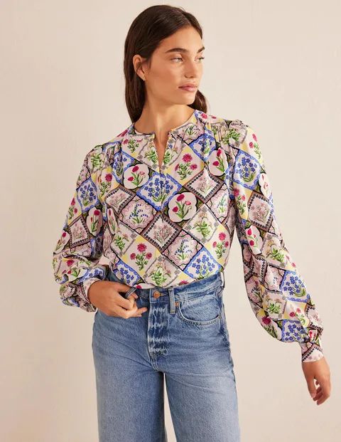 Placement Print Wow Shirt - Ivory, Wild Bluebell | Boden US | Boden (US)