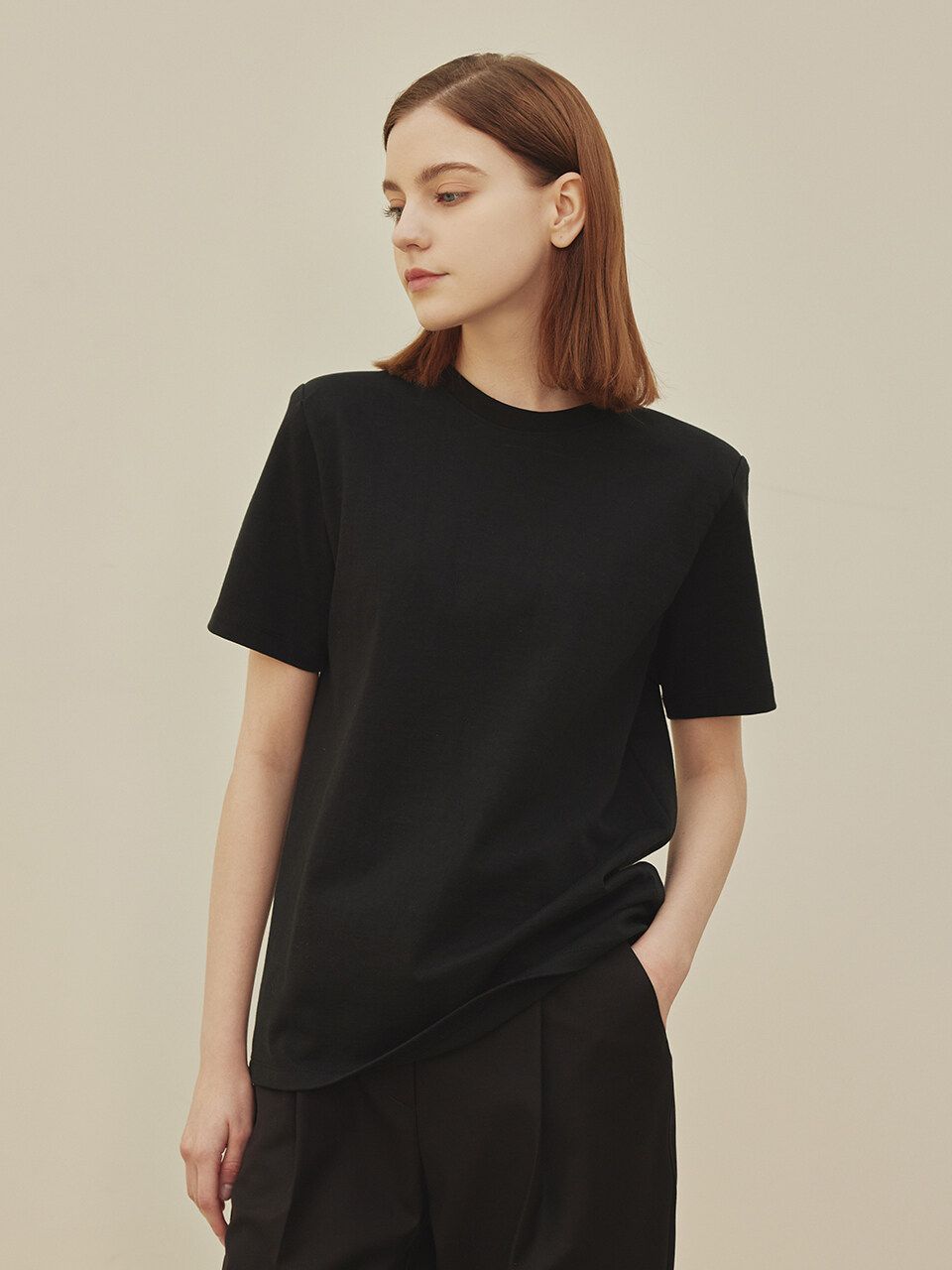 Ada Shoulder Pad T-shirts_Black | W Concept (US)