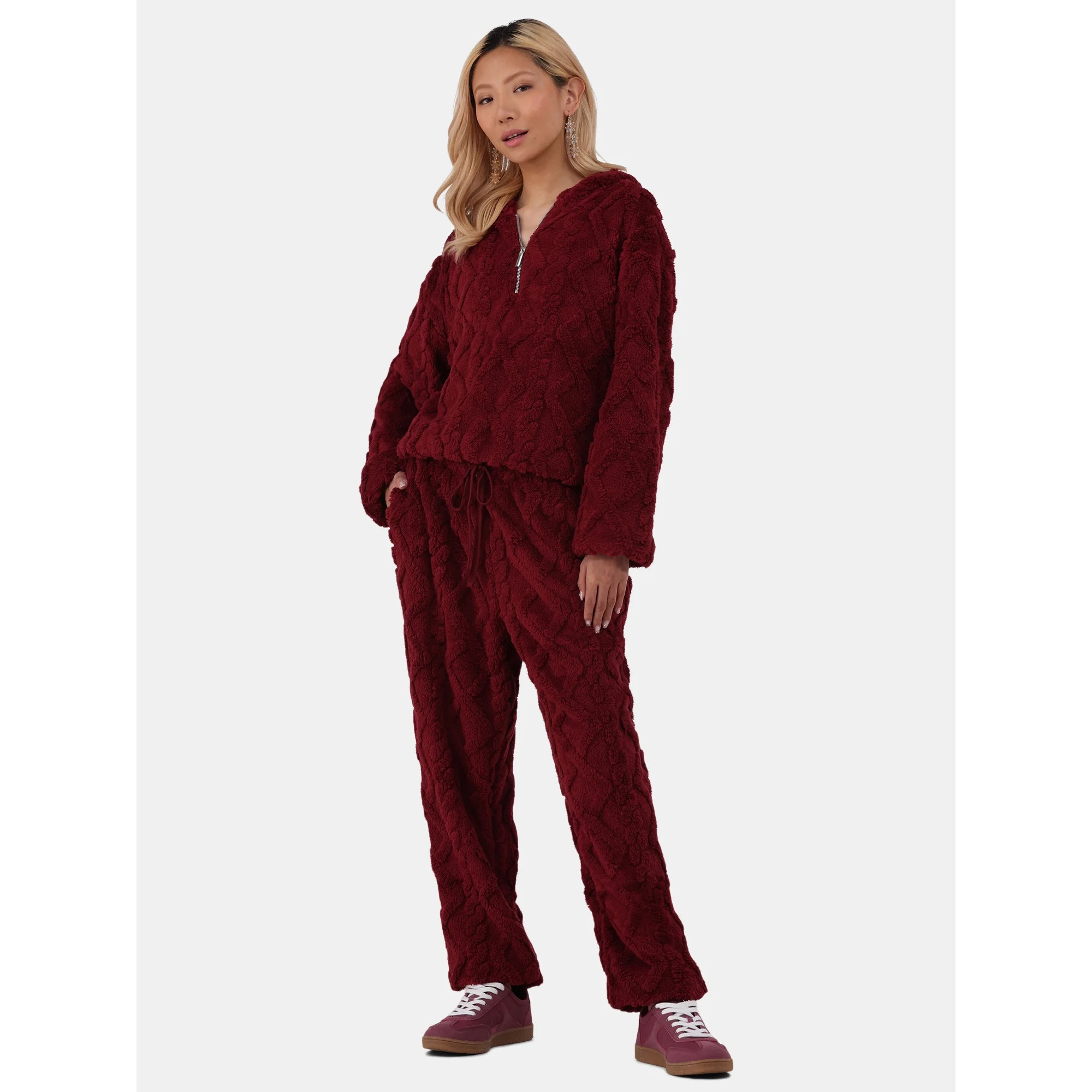 No Boundaries Embossed Fleece Hoodie & Joggers Set, 2-Piece, Women's and Women’s Plus | Walmart (US)