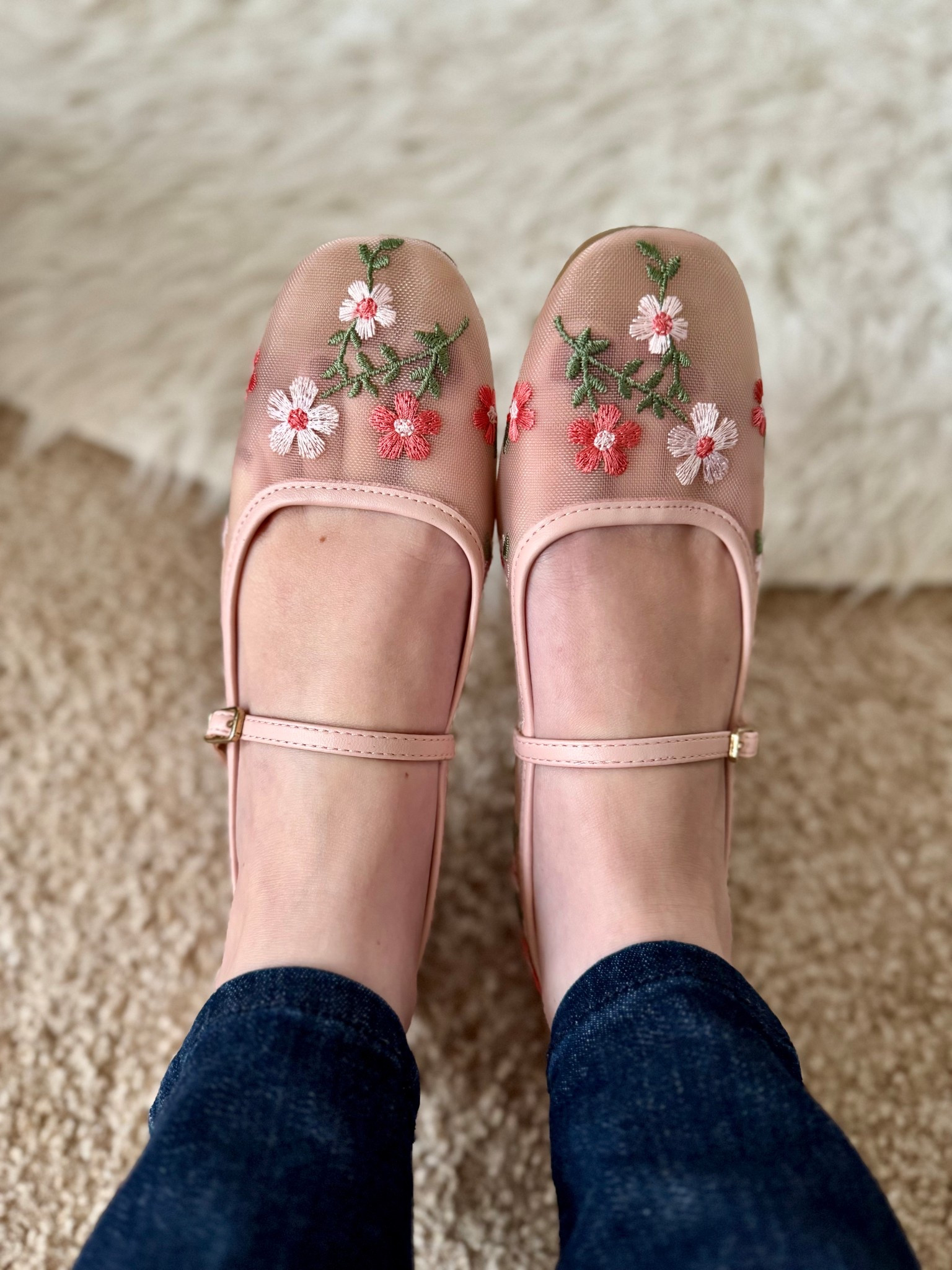 The cutest spring flats! 🌸

#LTKSeasonal #LTKFindsUnder50 #LTKShoeCrush