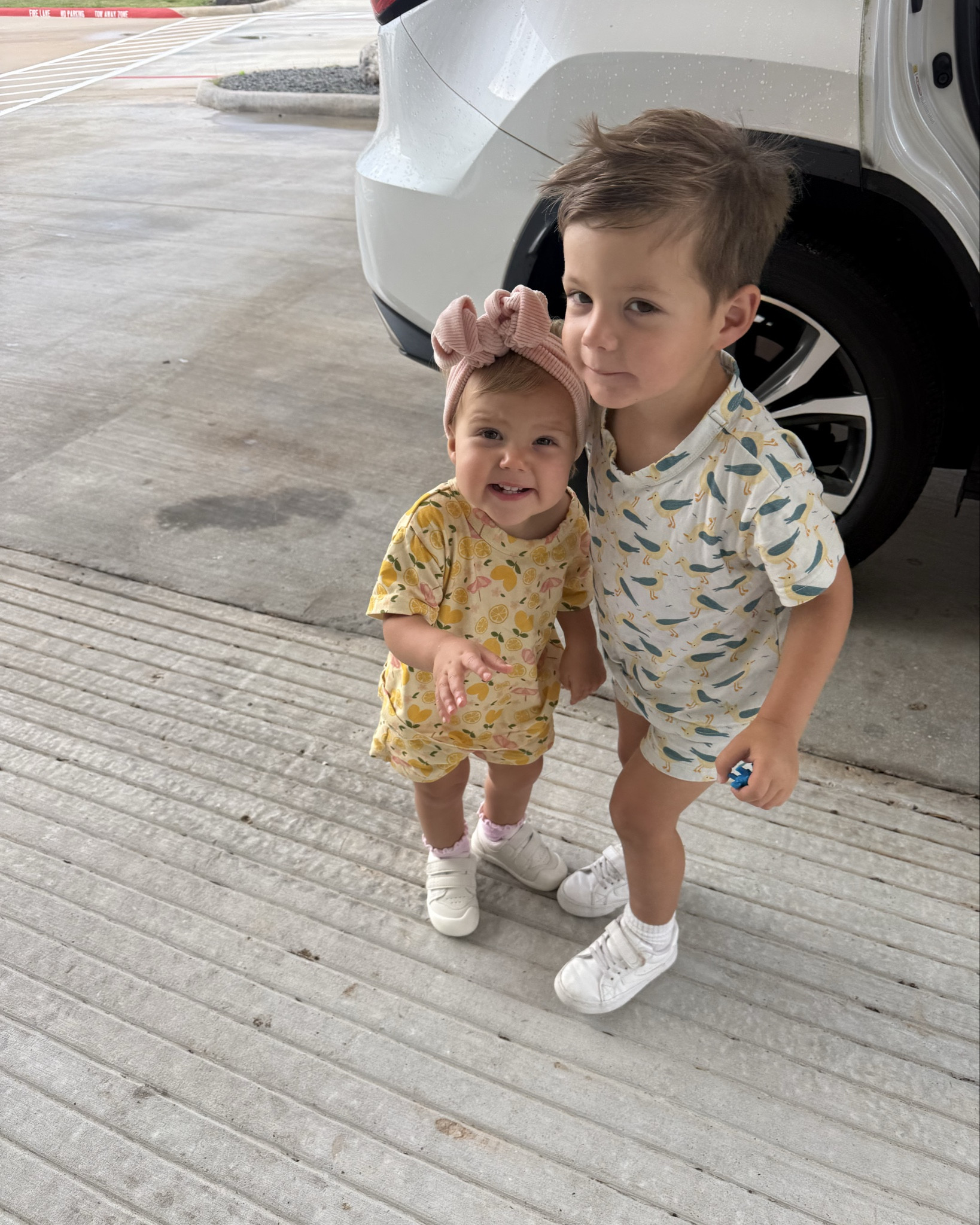 School drop off in th cutest sets!

#LTKmomlife #LTKootd