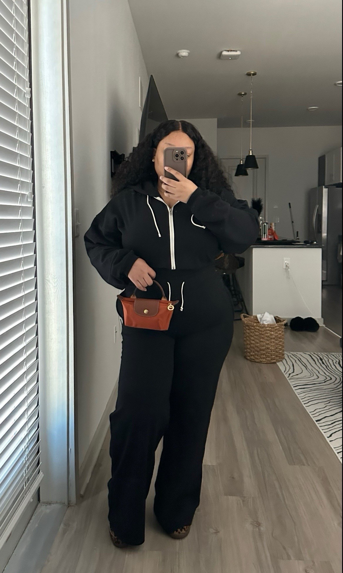 Sweat Suit Set: Fashion Nova (name: on the way sweatpant set)

#LTKMidsize #LTKSeasonal #LTKootd