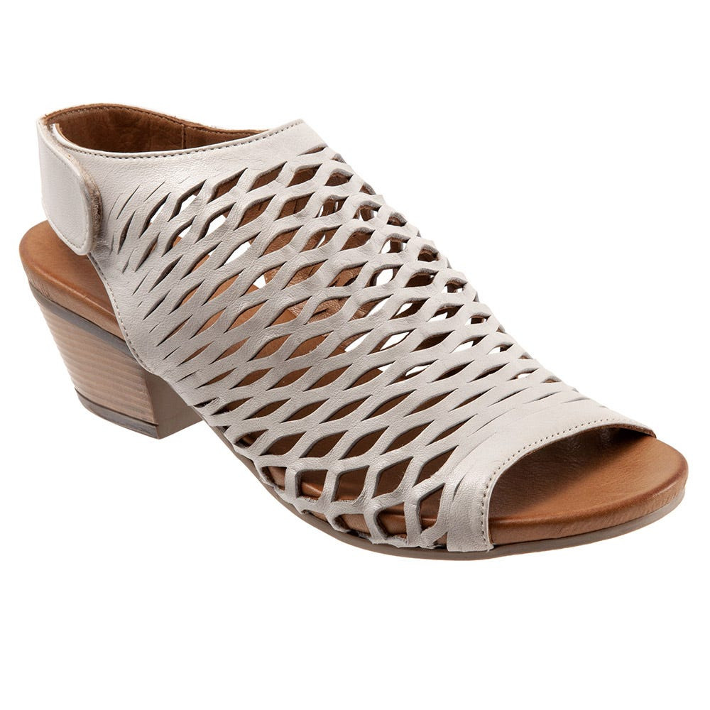 Women's Bueno Lacey | Schuler Shoes