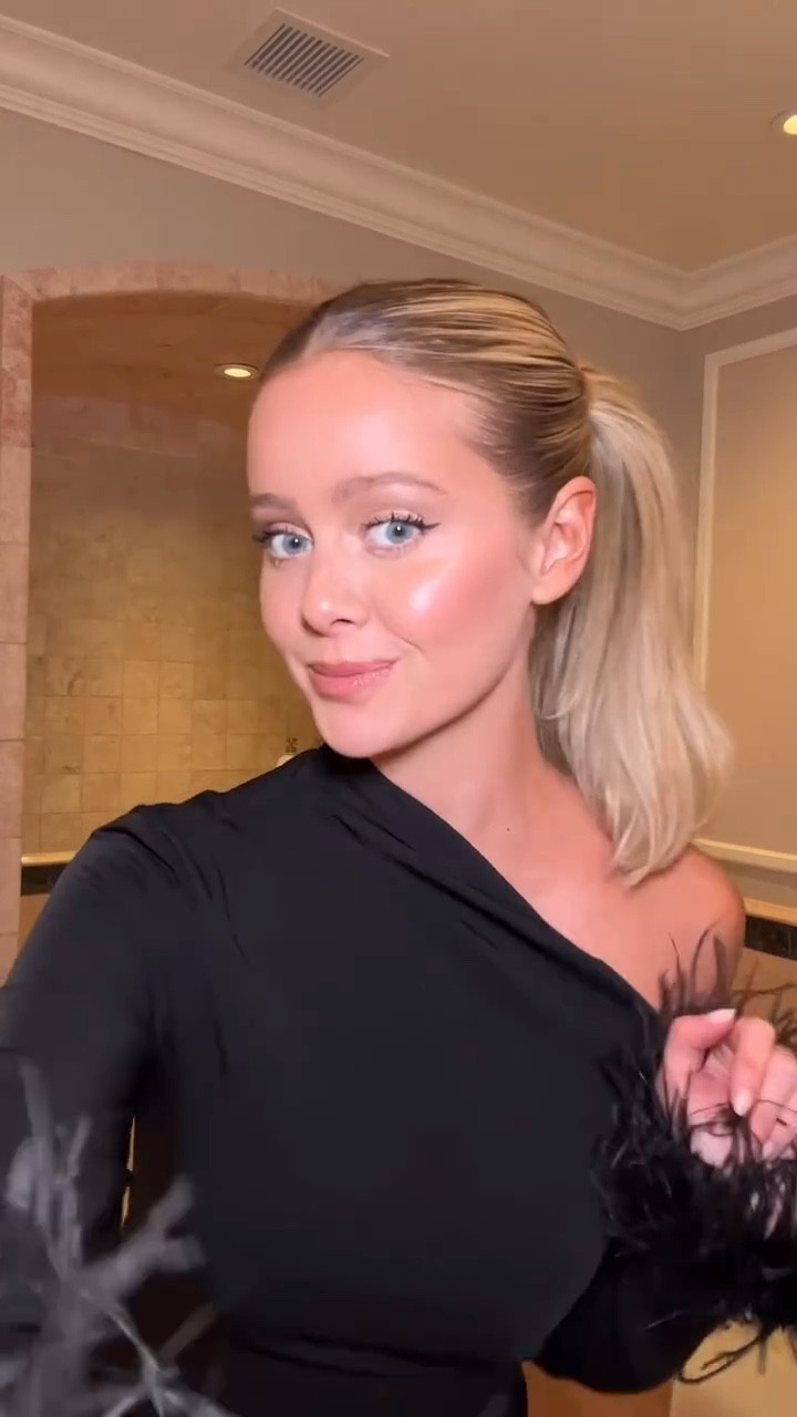 Sharing things I’m loving while I do my own red carpet makeup!

#LTKFindsUnder100 #LTKStyleTip #LTKBeauty