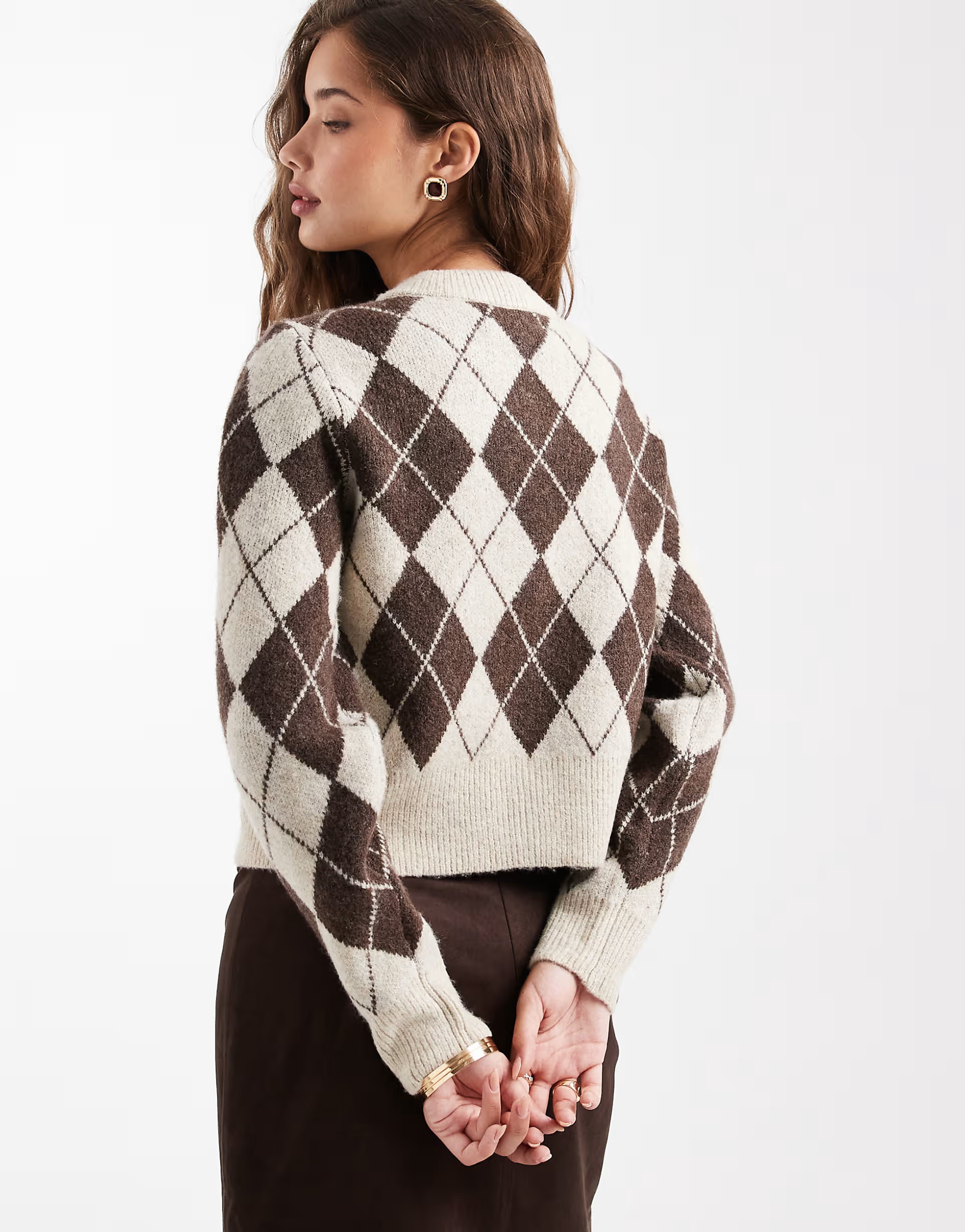 Vero Moda cropped knitted cardigan in chocolate argyle check print | ASOS | ASOS (Global)
