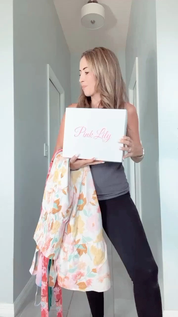 When @pinklily refreshes your dress and sandal selections for Spring with the most fabulous pieces! 🤩💕

Items shown:

✨Thriving all night one shoulder dress in watercolor red print
✨Thriving all night one shoulder dress in watercolor red print
✨Ruby Raffia Platform Heels 
✨Oceans of love multi ombré maxi dress
✨into the sunset multicolor floral maxi dress 

🌟Easily shop these pieces on my LTK! 🛍️🌟
.
.
.
#pinklilystyle #pinklily #pinklilypartner #springfashion #springdress #springdresses #springfashion2023 #pinklilyboutique #fashionstyle #fashionstyle #fashion #dresses

#LTKFind #LTKunder100 #LTKSeasonal