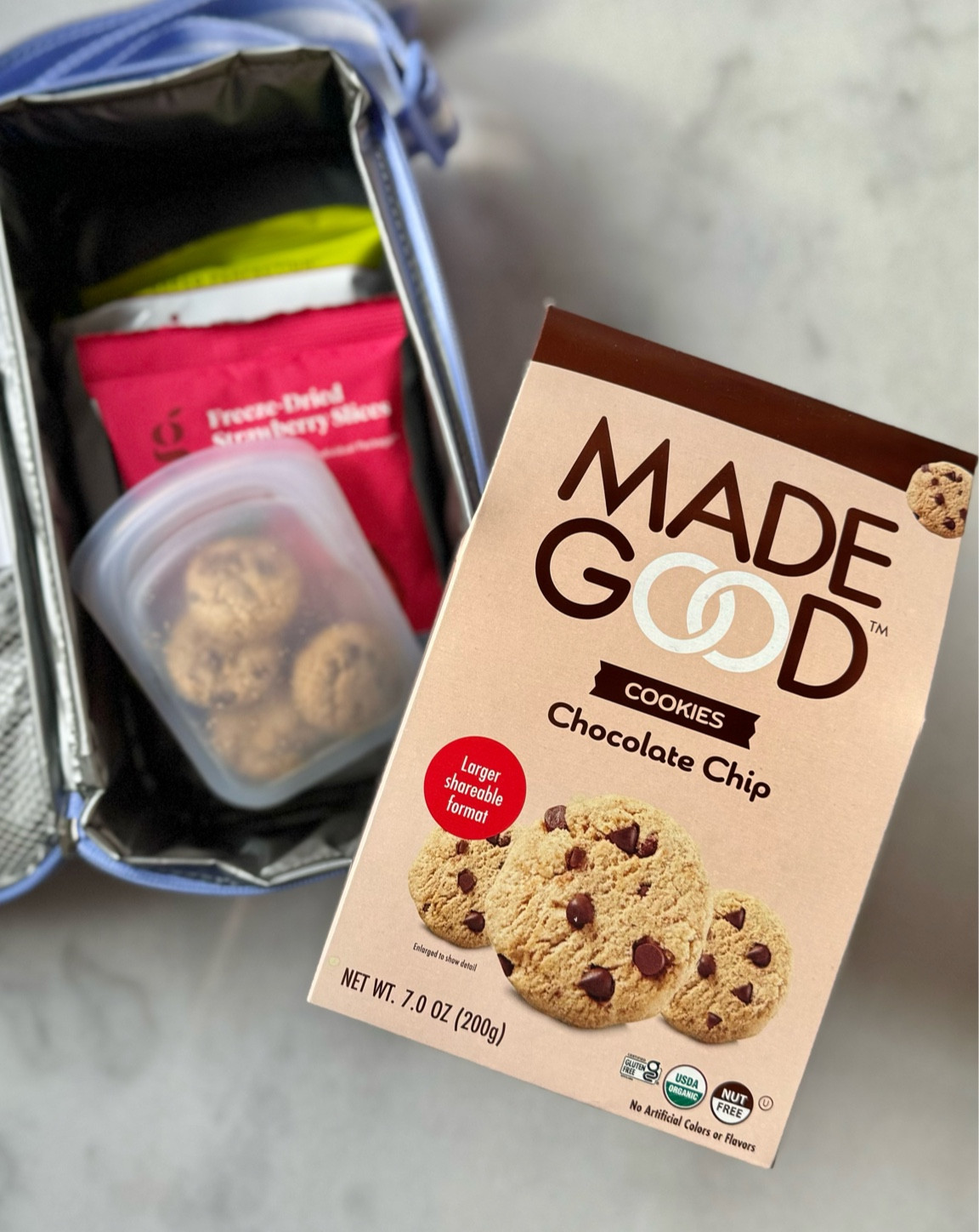  Exciting news! MadeGood cookies now come in bigger packs, perfect for sharing❤️ these vegan, gluten-free & organic treats come in various flavors and make the tastiest little snack!.