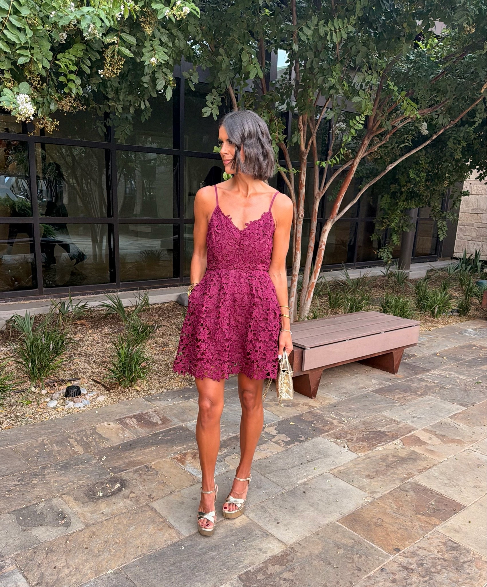 Tonight’s welcome party fit! Code SHANNON40 makes it $46!
Size xs

#LTKCon #LTKSaleAlert #LTKmomlife