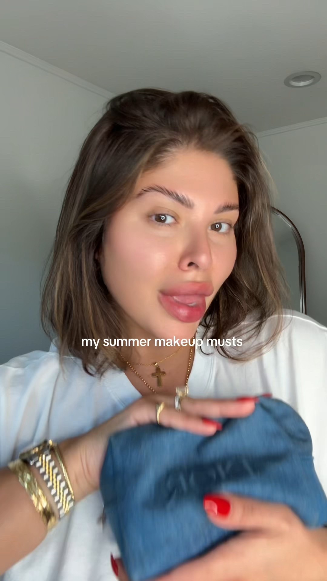 Summer MUST haves! #summermakeup #beauty #makeuponthego

#LTKBeauty #LTKStyleTip #LTKSeasonal