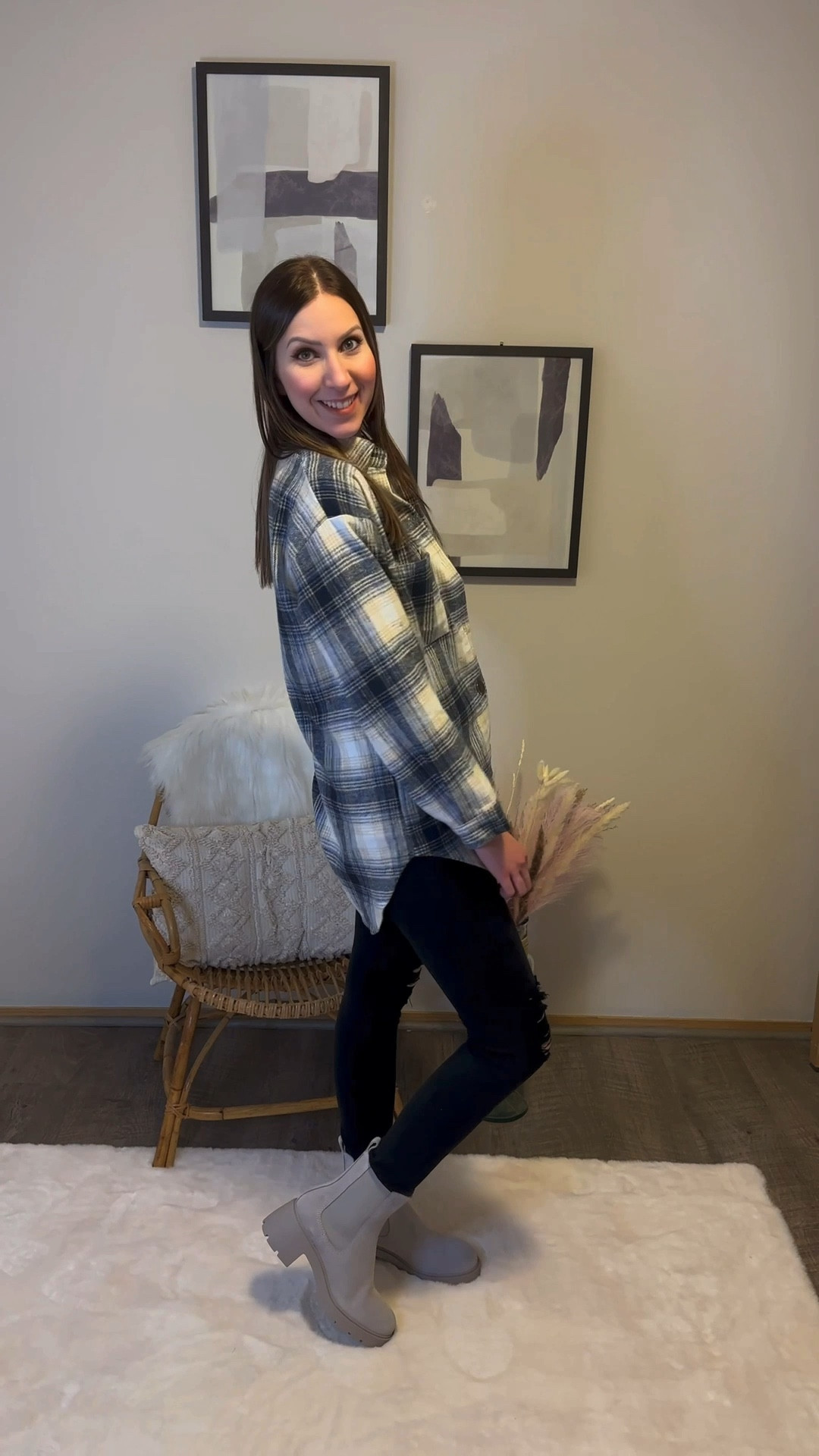 Give me all the laid back cozy vibes for fall! Jackets, shackets, jeans, boots and sneakers are essential pieces of a fall wardrobe. 🍂

Follow @jenniferxherron for more inspiration ✨

#LTKVideo #LTKfindsunder100 #LTKfindsunder50