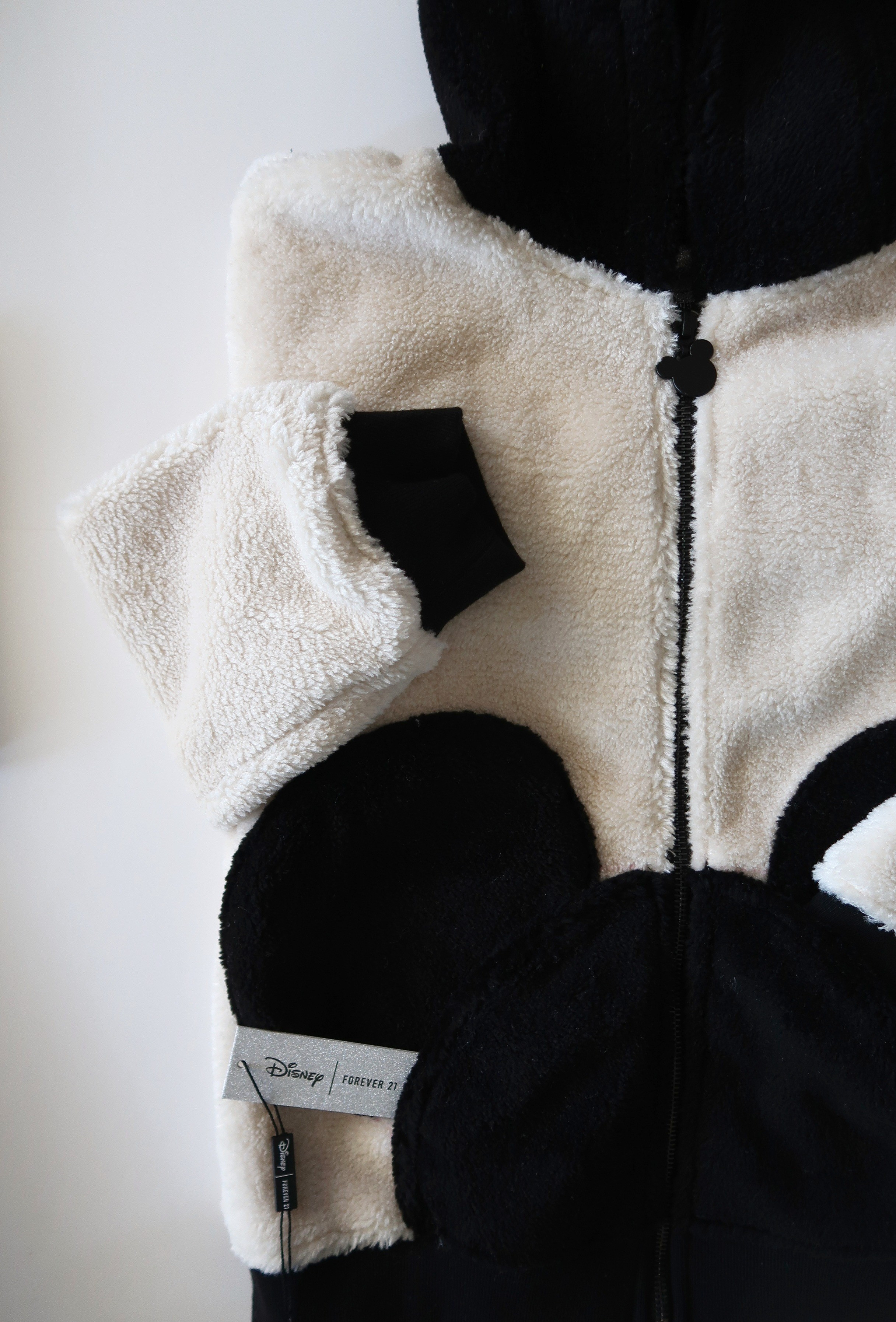 Resharing this Forever 21 Kids Disney Mickey Mouse Zip Up Hoodie on sale $34 Org. $49.99 (+ an extra 20% off your order w/ in app purchase (code: APPMVP20) - although my babies are too small I ordered them anyways to grow into & hopefully some day they could wear them to Disneyland 🥹 (Amanda Fun Fact.. I basically grew up @Disney, which I'm so thankful for 🧡 I miss it sooo much 😭) Side note: these were so hard to picture from the hood to the color but I promise they're sooo cute 😉 Also HOW has this not sold out yet.. I mean they're just so precious 🥹 Remember you can always get a price drop notification if you heart a post/save a product 😉 

✨️ P.S. if you follow, like, share, save or shop my post (either here or @coffee&clearance).. thank you sooo much, I appreciate you! As always thanks sooo much for being here & shopping with me 🥹
| ltk spring sale, Easter, Wedding Guest Dress, Spring Outfit, Dress, St. Patrick's Day Outfit, Maternity, Jeans, Vacation Outfit, Date Night Outfit, Swimsuit, target, amazon, walmart, target home, walmart home, amazon home, amazon fashion, amazon finds, target finds, walmart finds, opalhouse, threshold, hearth and hand with magnolia | #ltkspringsale #ltkmostloved #LTKxPrime #LTKxMadewell #LTKCon #LTKGiftGuide #LTKSeasonal #LTKHoliday #LTKVideo #LTKU #LTKover40 #LTKhome #LTKsalealert #LTKmidsize #LTKparties #LTKfindsunder50 #LTKfindsunder100 #LTKstyletip #LTKbeauty #LTKfitness #LTKplussize #LTKworkwear #LTKswim #LTKtravel #LTKshoecrush #LTKitbag #LTKbaby #LTKbump #LTKkids #LTKfamily #LTKmens #LTKwedding #LTKeurope #LTKbrasil #LTKaustralia #LTKAsia #LTKxAFeurope #LTKHalloween #LTKcurves #LTKfit #LTKRefresh #LTKunder50 #LTKunder100 #liketkit @liketoknow.it https://liketk.it/4ACSK