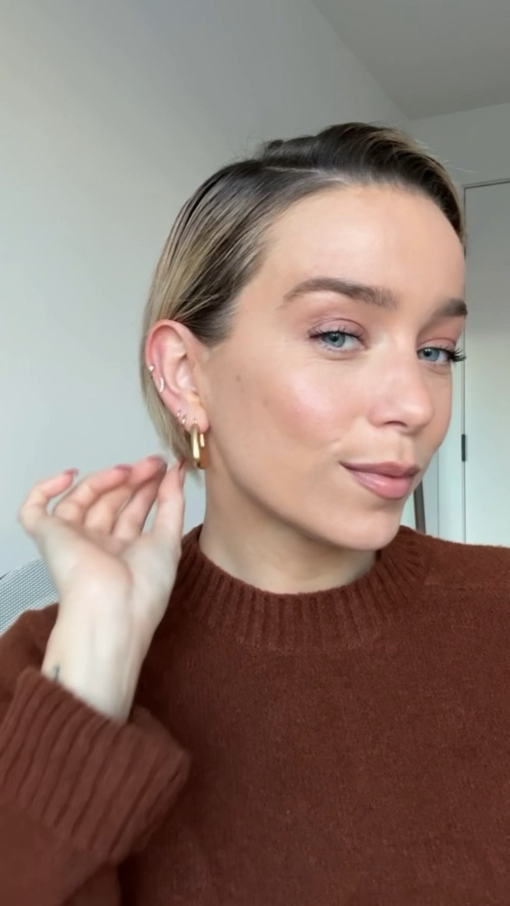 Get this sleek micro bob look using 2 of my fav products!

Hair products / slick back / micro bob / hairstyle / short hair / beauty products / Madewell / Target / Bumble and Bumble

#LTKbeauty #LTKVideo #LTKstyletip