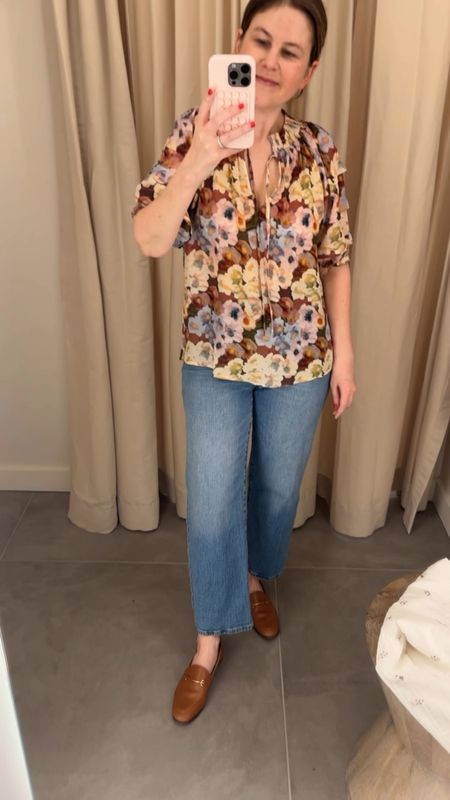 Really love this top! It’s so cute out or tucked in. I’m planning to wear it with blue jeans, beige or white jeans, and linen pants and skirts! It would also look nice with work bottoms 

#LTKStyleTip #LTKSeasonal