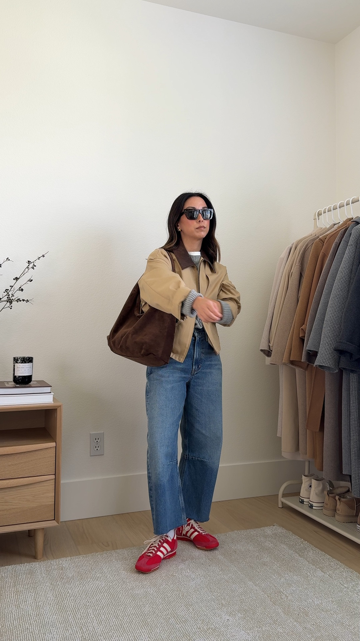 How to style barrel jeans - pair them with cropped jackets. Because you have volume at the bottom of the leg, you want to balance that out with the shorter jacket. 

Fabrique jacket petite xs
Everlane tee medium
Everlane cashmere sweater xs
Citizens of humanity miro jeans 24, run big, cut hems
Adidas SL72 sneakers 5 womens
Liffner Pillow Hobo bag
Celine sunglasses
Quince earrings

#LTKStyleTip #LTKPetite #LTKSeasonal