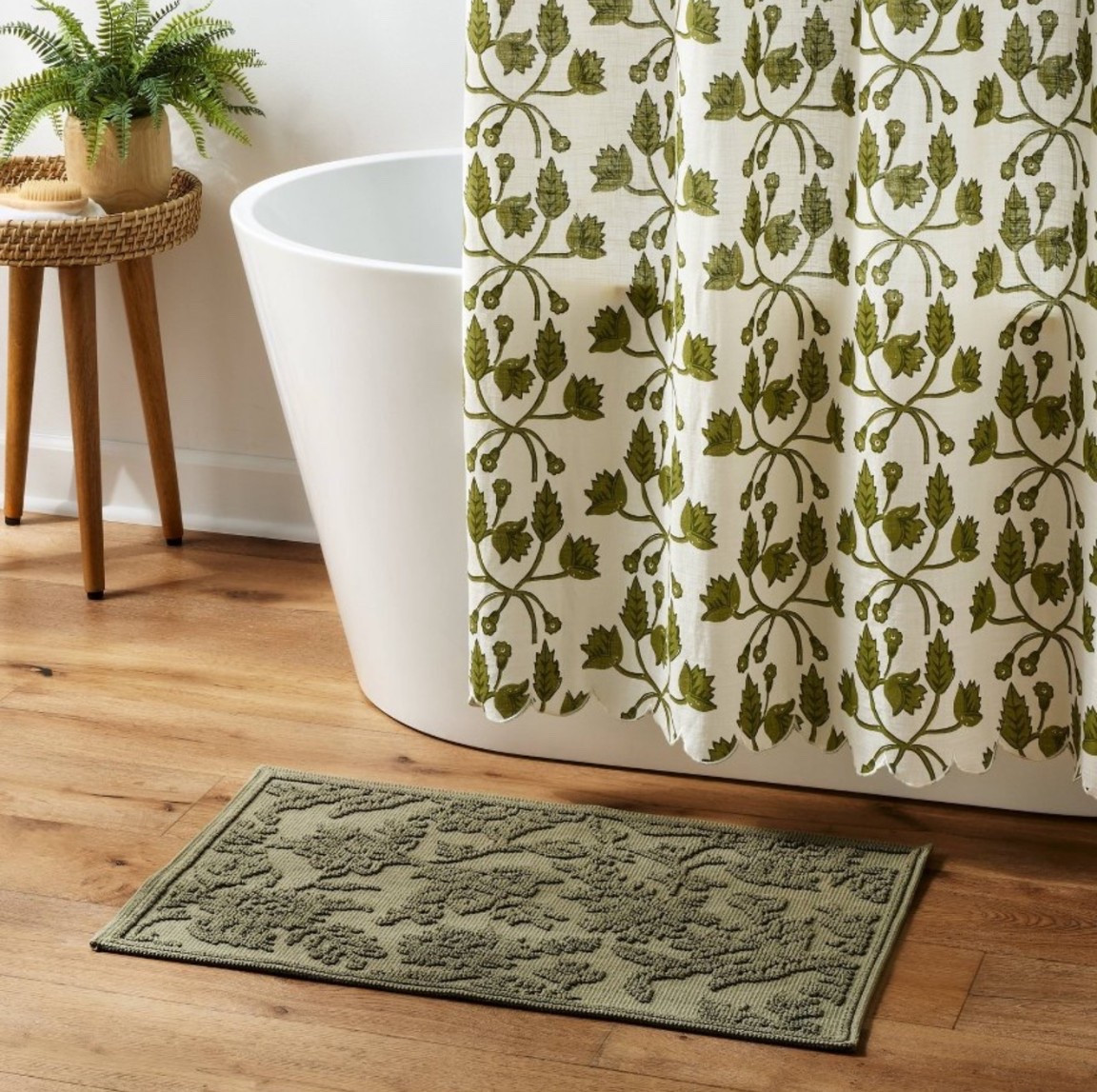 Spring is almost here, which means it’s officially time for a little bathroom refresh 🌿✨

I’m loving these soft neutral greens paired with warm browns — it feels fresh, calming, and so perfect for the new season.

#bathroom 

#LTKBeauty #LTKSeasonal #LTKHome