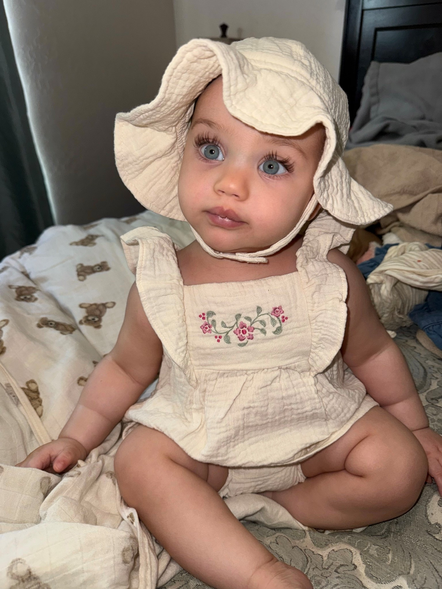 The cutest outfit I’m obsessed 😍 



Baby fashion , babygirl clothes , target , target baby 

#LTKFamily #LTKBaby #LTKKids