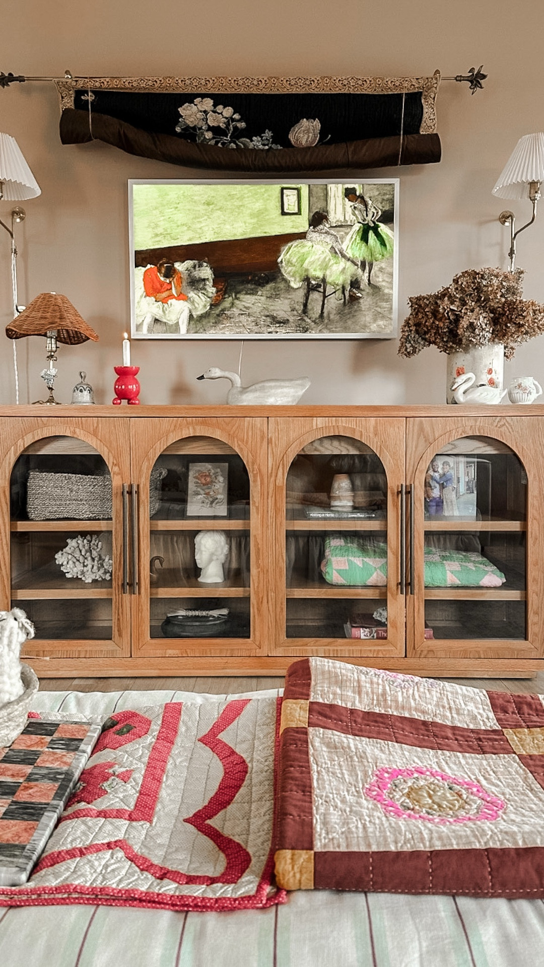 Being intentional with everything I bring into our home. Lately, I’ve been paying attention to each detail and how pieces can shape how a room feels. 

This solid wood sideboard is beautifully crafted by @hernest_official and has become the grounding piece in our living space. 

Simple, elegant design that is made to last.🕯️🤎🤌🏼
.
.
.
#myhernesthome #hernest #handcraftedhome #slowlivinghome #simpledecorating