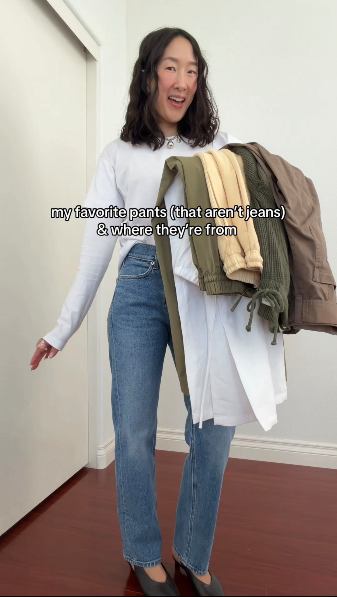 Insis and sonderhaus in my shop my! 

Sizing info: insis size small, banana 00P, aritzia XS, cos 2, Donni XXS but can fit XS too, Leset yellow is a M and brown is XS, gap factory red satin is XSP but XSR is great for a fuller length, gap black easy pants is XSP and beige barrel leg is XSP, sonderhaus is XS! Jeans are 24S and shirt is xs! 