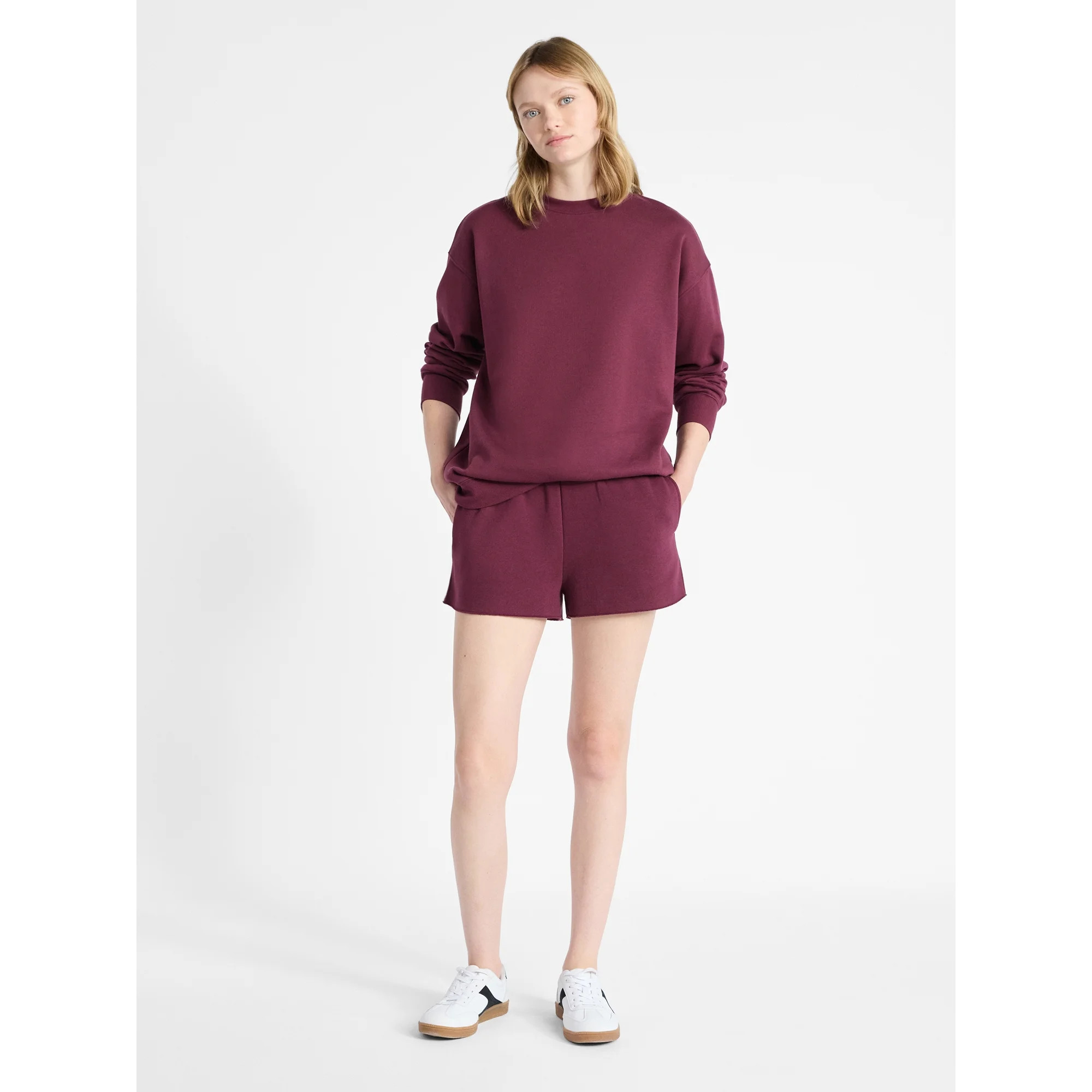 No Boundaries Fleece Oversized Sweatshirt with Long Sleeves, Women’s | Walmart (US)