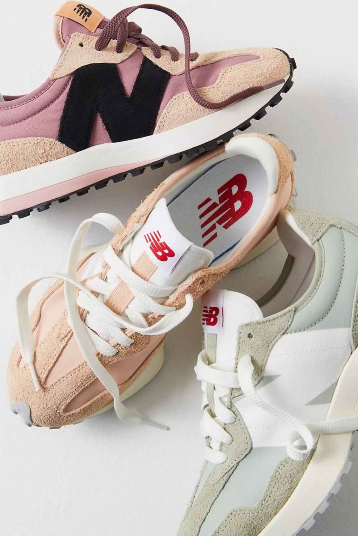 New Balance 327 new colors!


#LTKshoecrush #LTKstyletip #LTKSeasonal