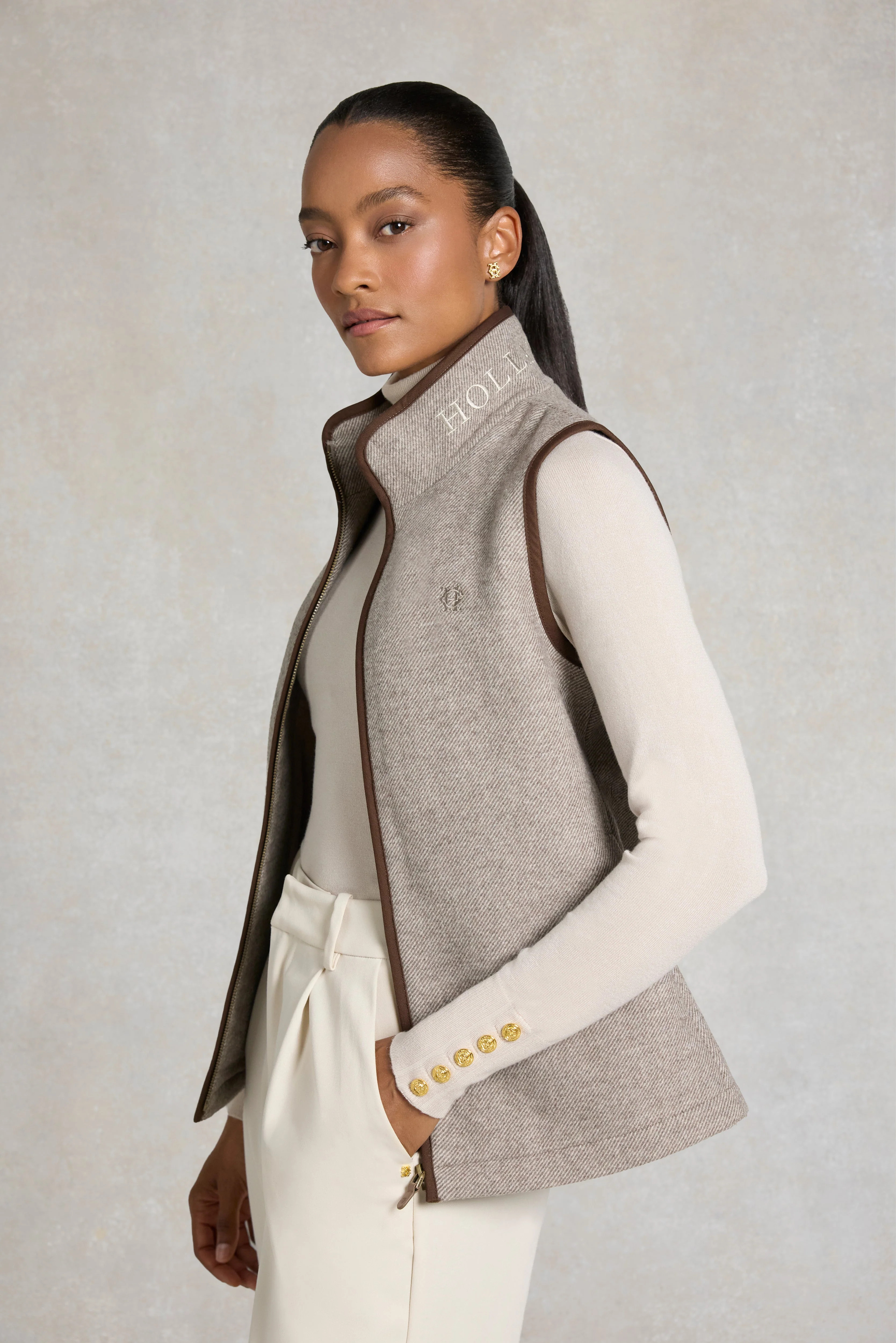 Hillford Country Gilet (Sahara Twill) | Holland Cooper