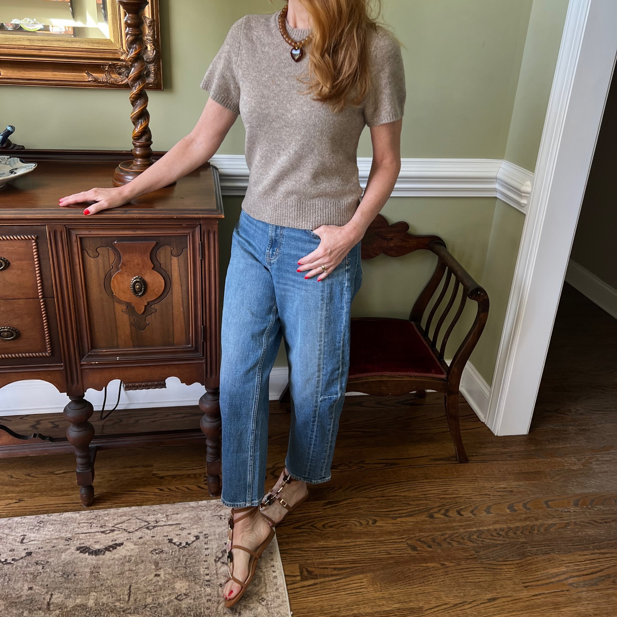 sunday s t y l e///#styleinspiration #stylediaries  #fashionblogger #liketkit  #styleover50 #50plusandfabulous #fashionover50 #50plusblogger @liketoknow.it #schutz #abercrombie #oldnavy