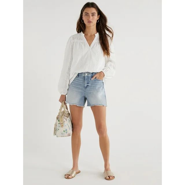 Time and Tru Women's Denim Shorts with Destructed Hem, 4" Inseam, Sizes 2-18 | Walmart (US)