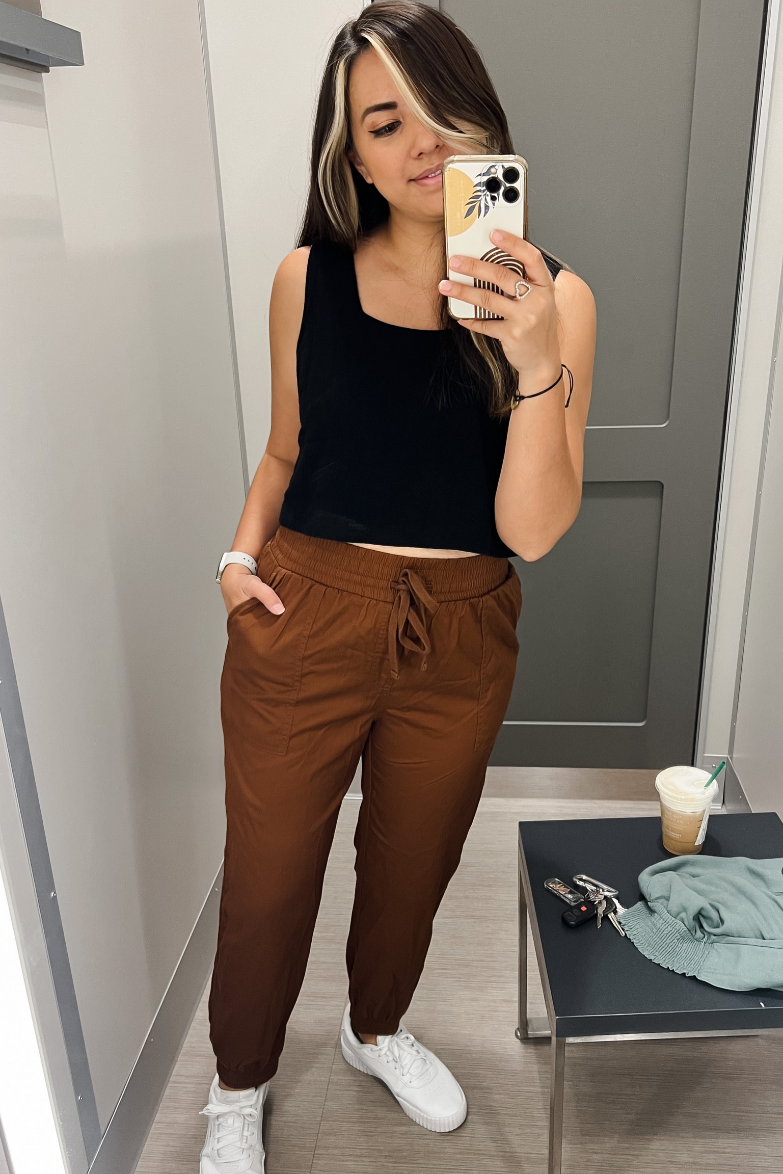 Absolutely LOVING this fall color combo. These pants are perfection 😍😍😍

#LTKSeasonal #LTKshoecrush #LTKstyletip