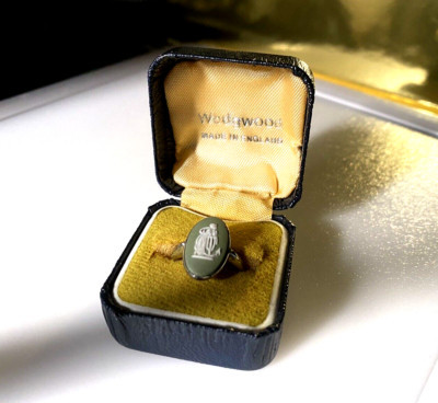 Antique Wedgwood 925 Sterling Silver Cameo Ring Green Boxed Size L | eBay | eBay US