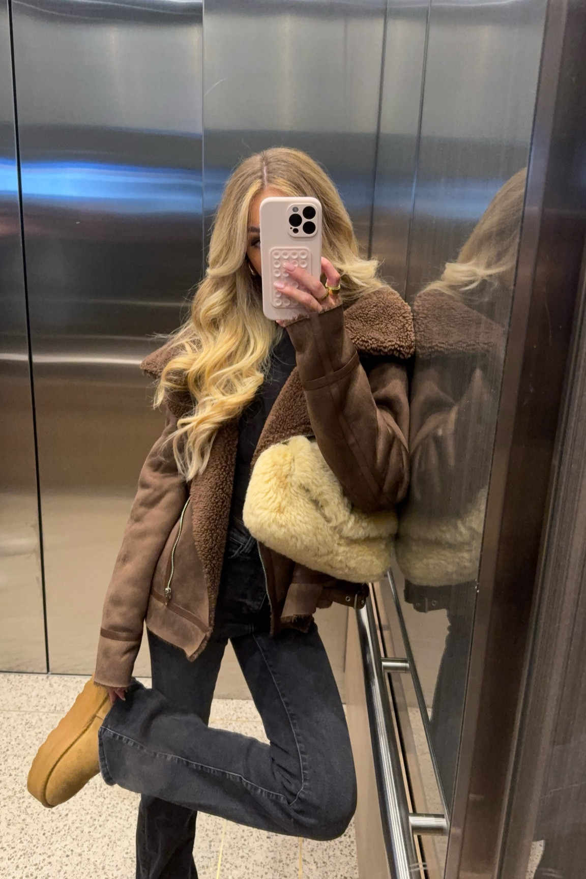 jacket i’m wearing size xs & it runs big! jeans are old zara but linked similar! 

#LTKHoliday #LTKU #LTKFindsUnder100