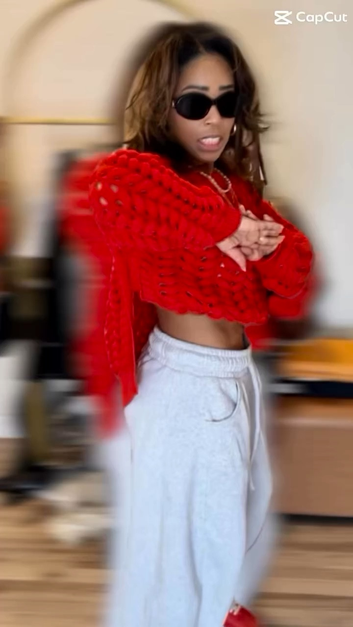 This Drop ATE, next drop loading…🤏🏽 Comment”shop” for links #kbb #styleinspo #fashionoverforty