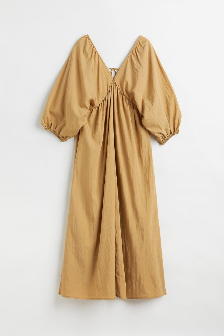 Rückenfreies Kleid - Beige - Ladies | H&M AT | H&M (DE, AT, CH, NL, FI)