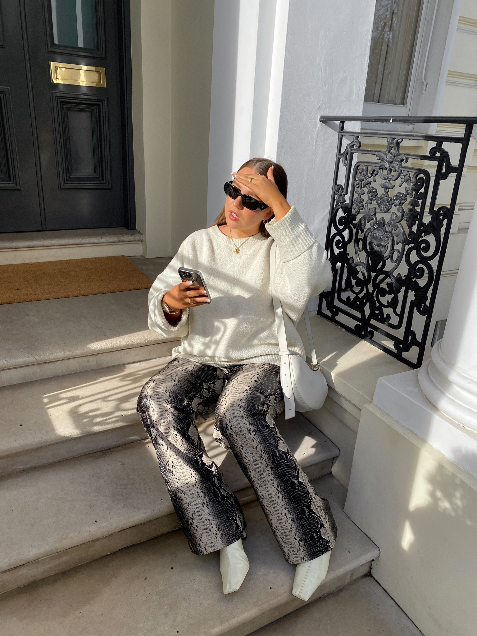 Todays look 

#styletip #styleinspo #outfitinspo #outfitoftheday

#LTKstyletip #LTKfit #LTKeurope