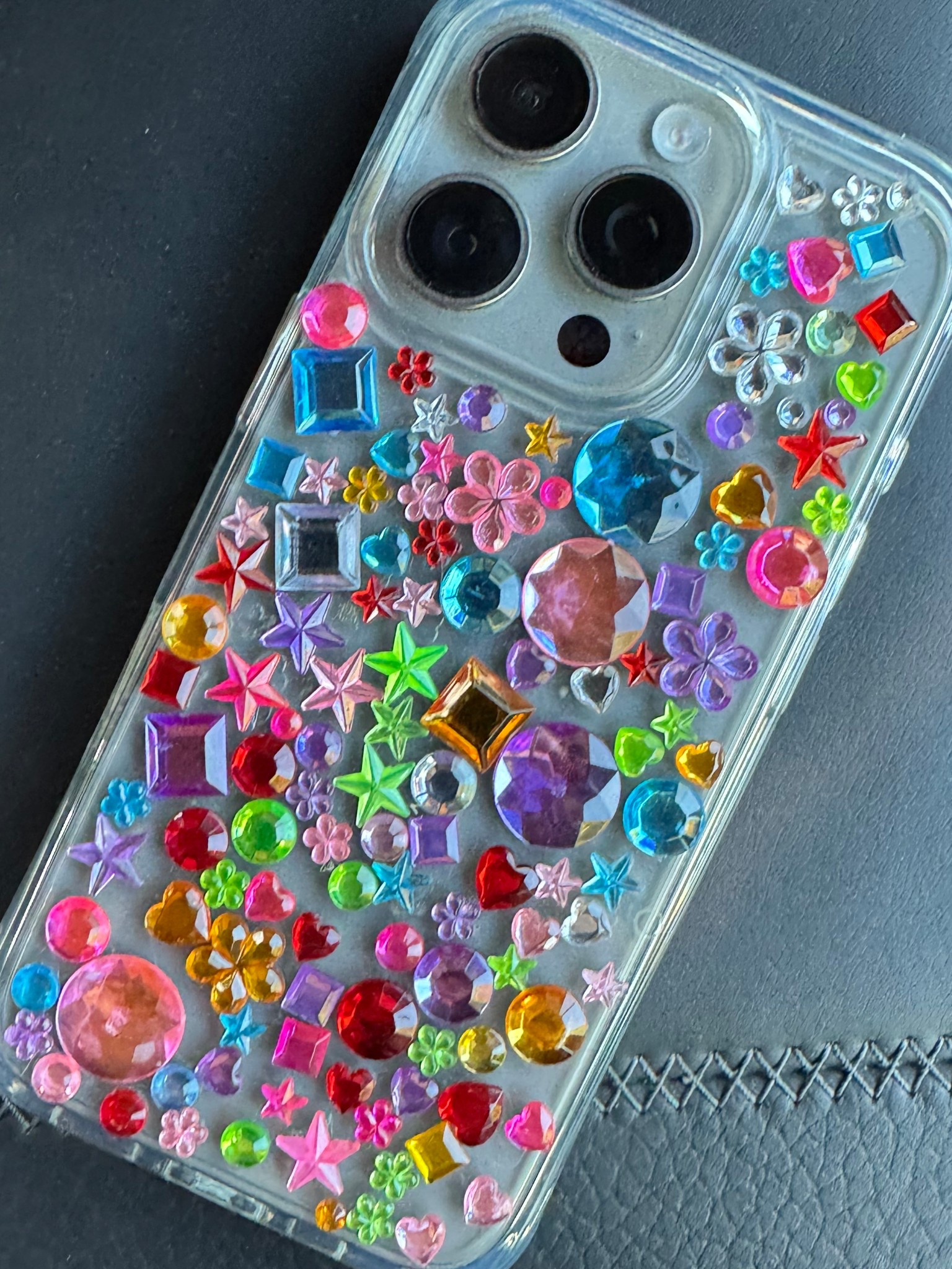 DIY phone case. Fun activity to do with your kiddos! 

#LTKmomlife