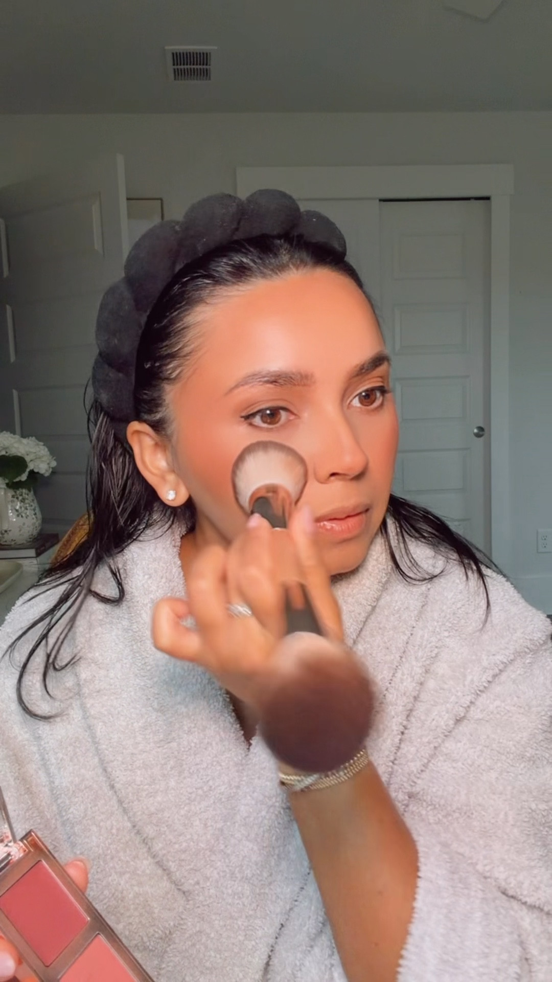 Spring blush shade - she goes to the gym

#LTKBeauty #LTKvlog #LTKgrwm